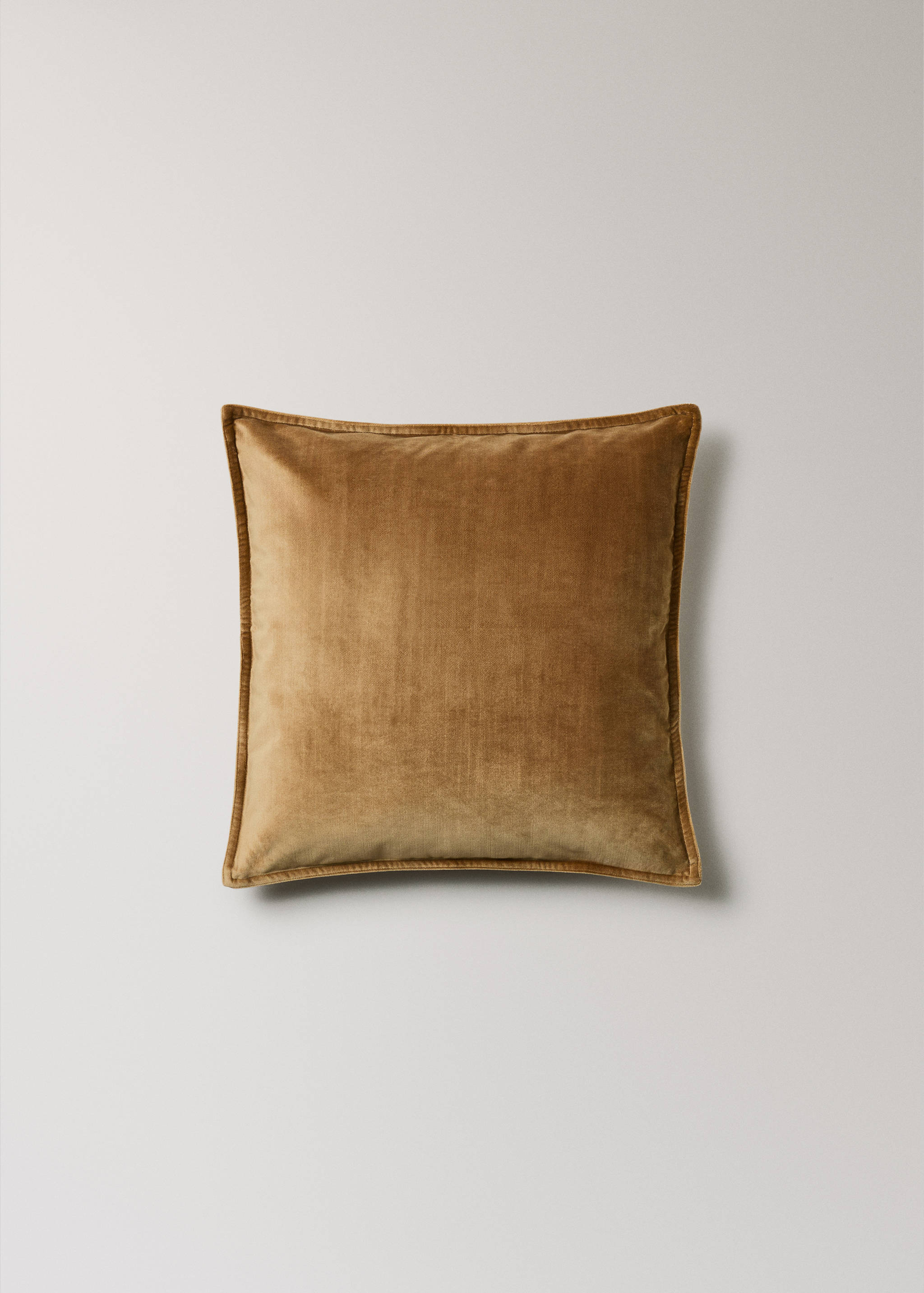 Kuddfodral i sammet 45 x 45 cm - Artikel utan modell