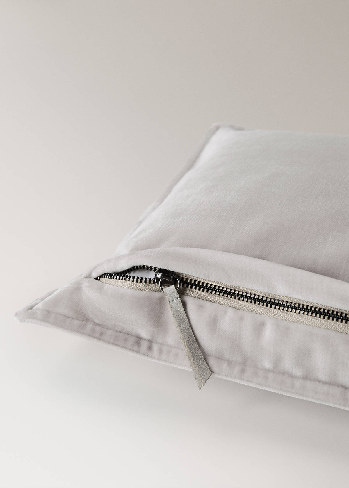Velvet cushion cover 40x60 cm — Grey