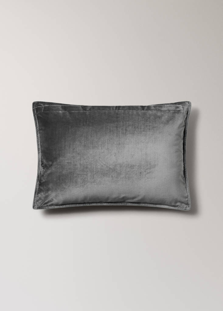 Velvet cushion cover 40x60 cm — Dark Grey