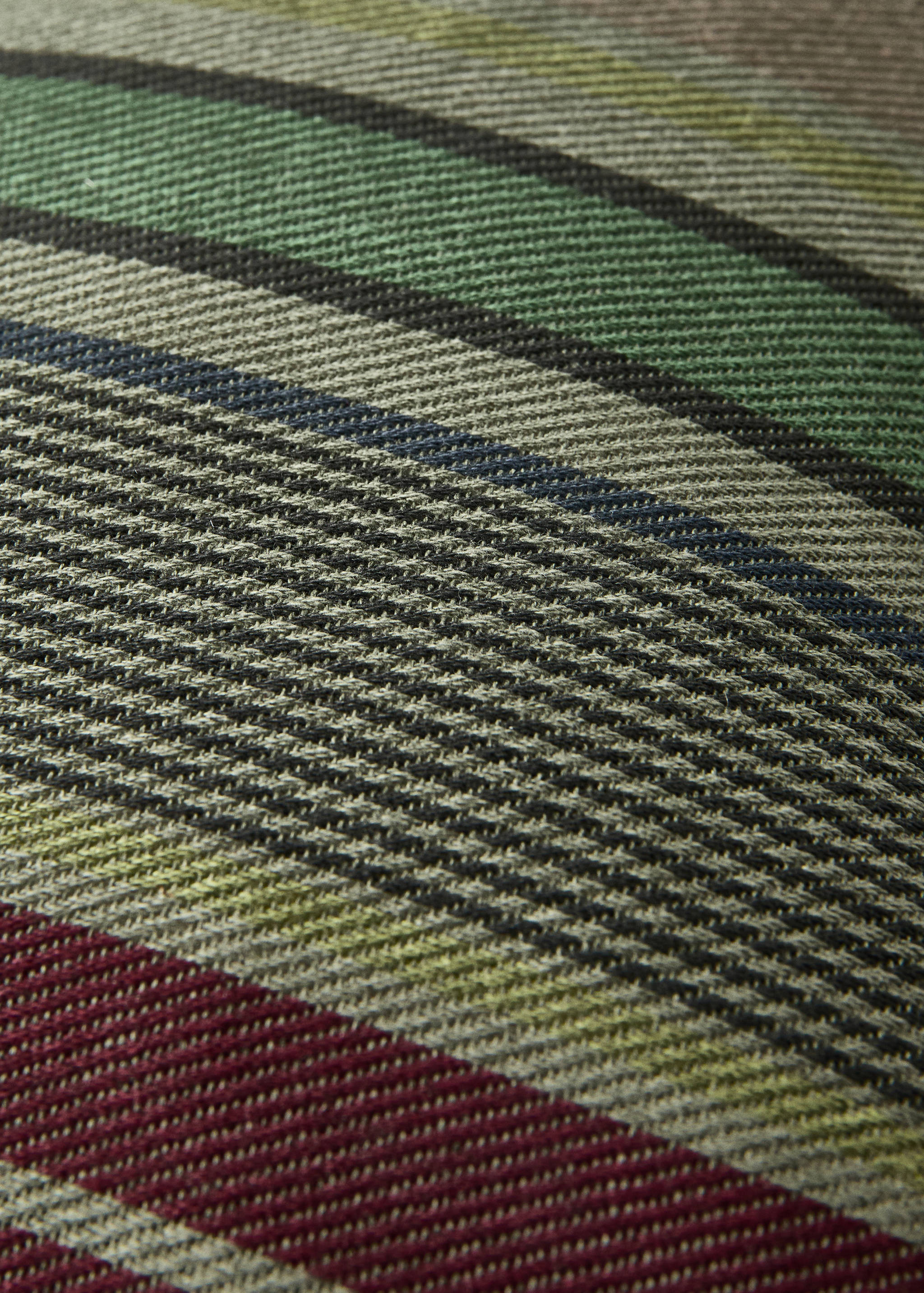 Cotton overdyed striped cushion cover 30x50 cm - Details of the article 4