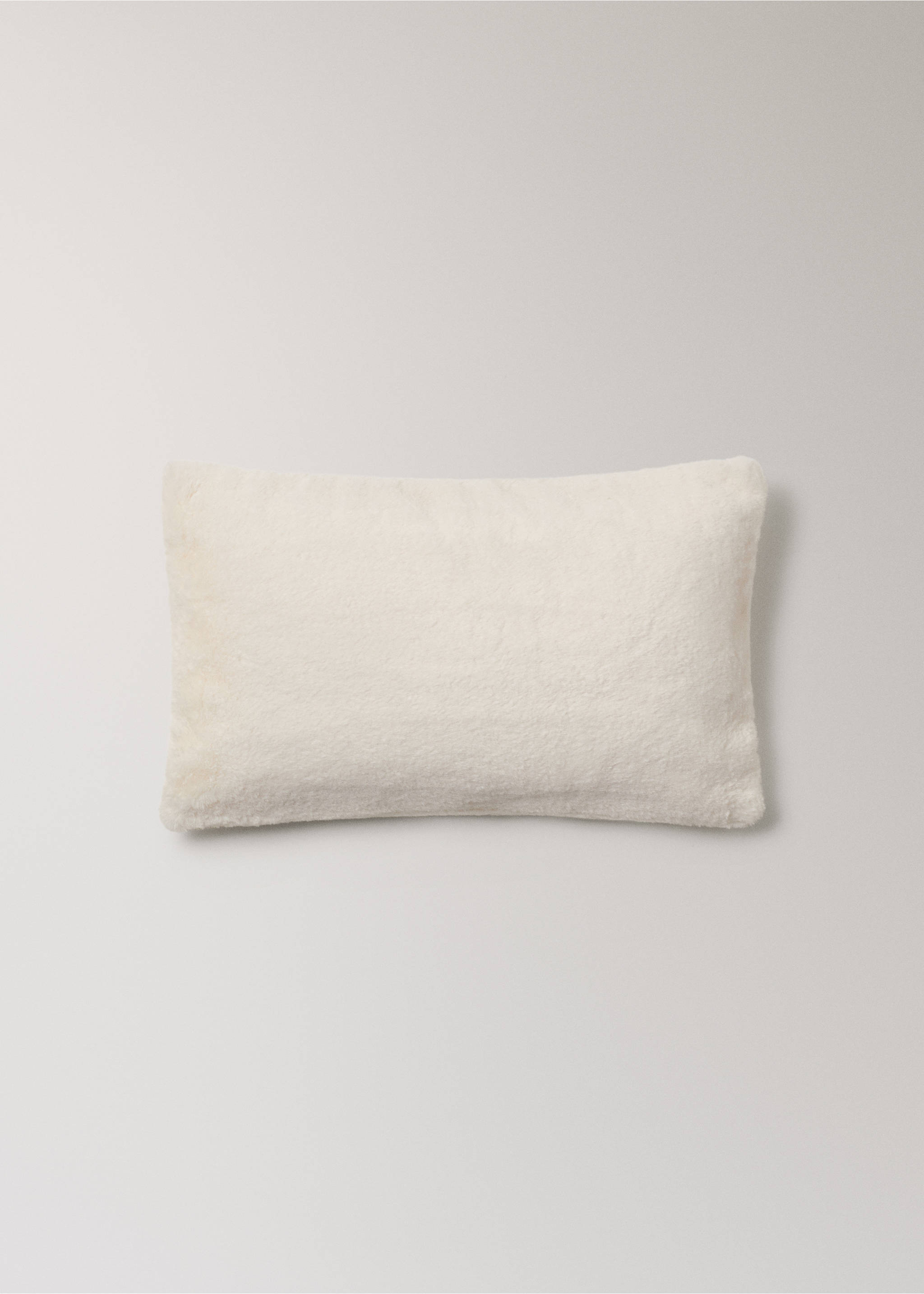 Faux-fur textured cushion cover 30x50 cm - Article without model, Ivory White. Ref: 17003327-00.