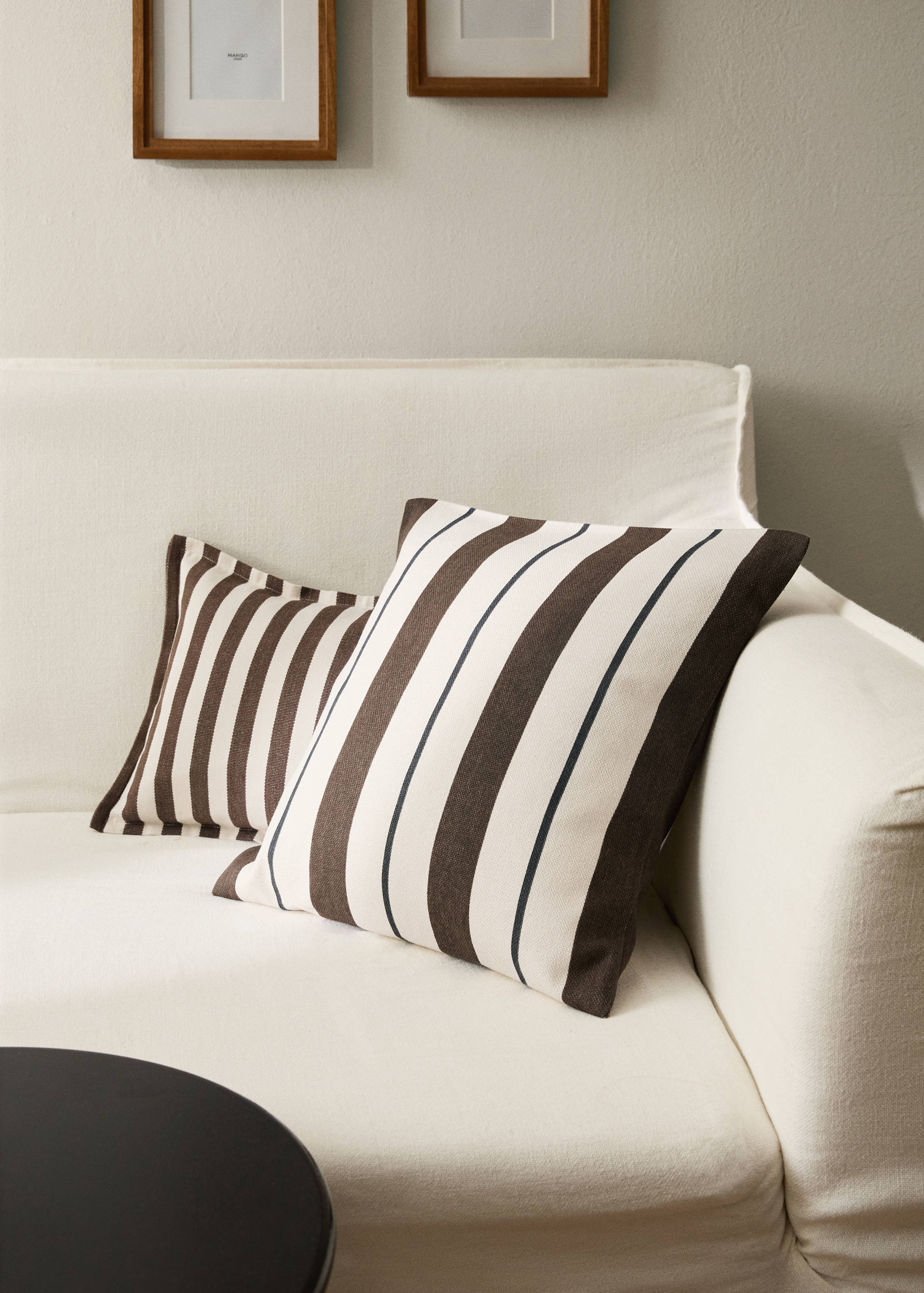 Housse de coussin en coton imprimé à rayures 45x45 cm - Plan général