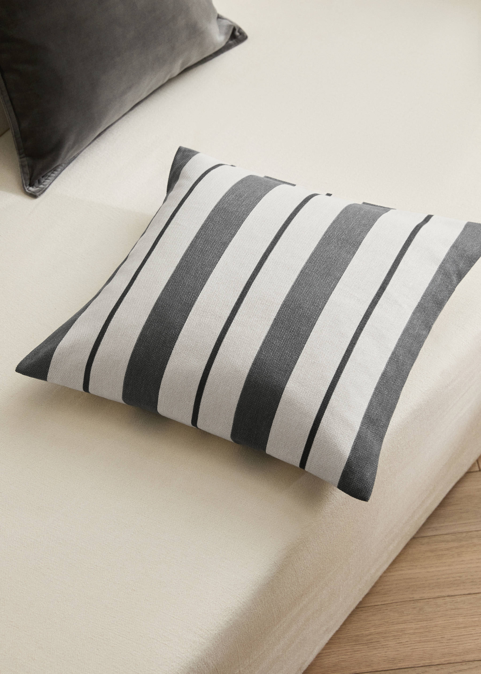 Калъфка за възглавница от памук с принт на райе 45 x 45 см - Обща равнина