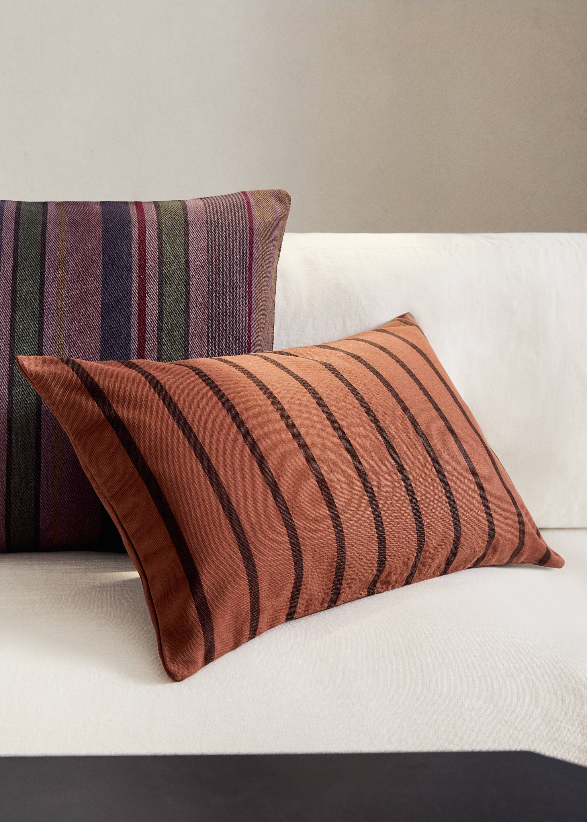 Cotton two-tone striped cushion cover 40x60 cm - General plane, Brown. Ref: 17003344-00.