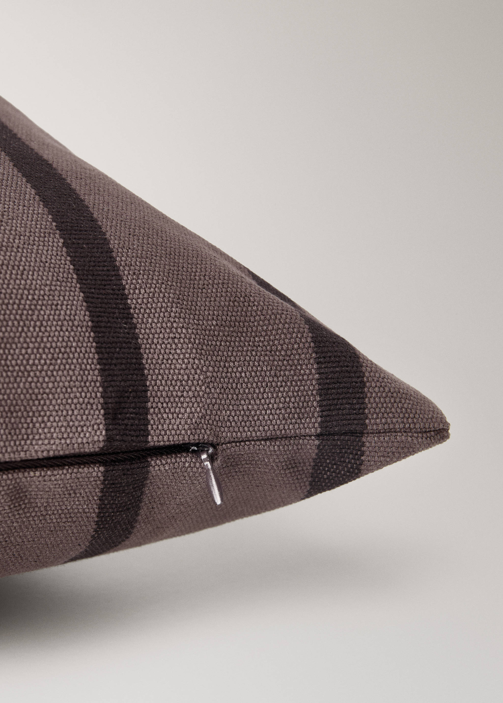 Kuddfodral i bomull med tvåfärgade ränder 40x60 cm - Detaljer om artikeln 2