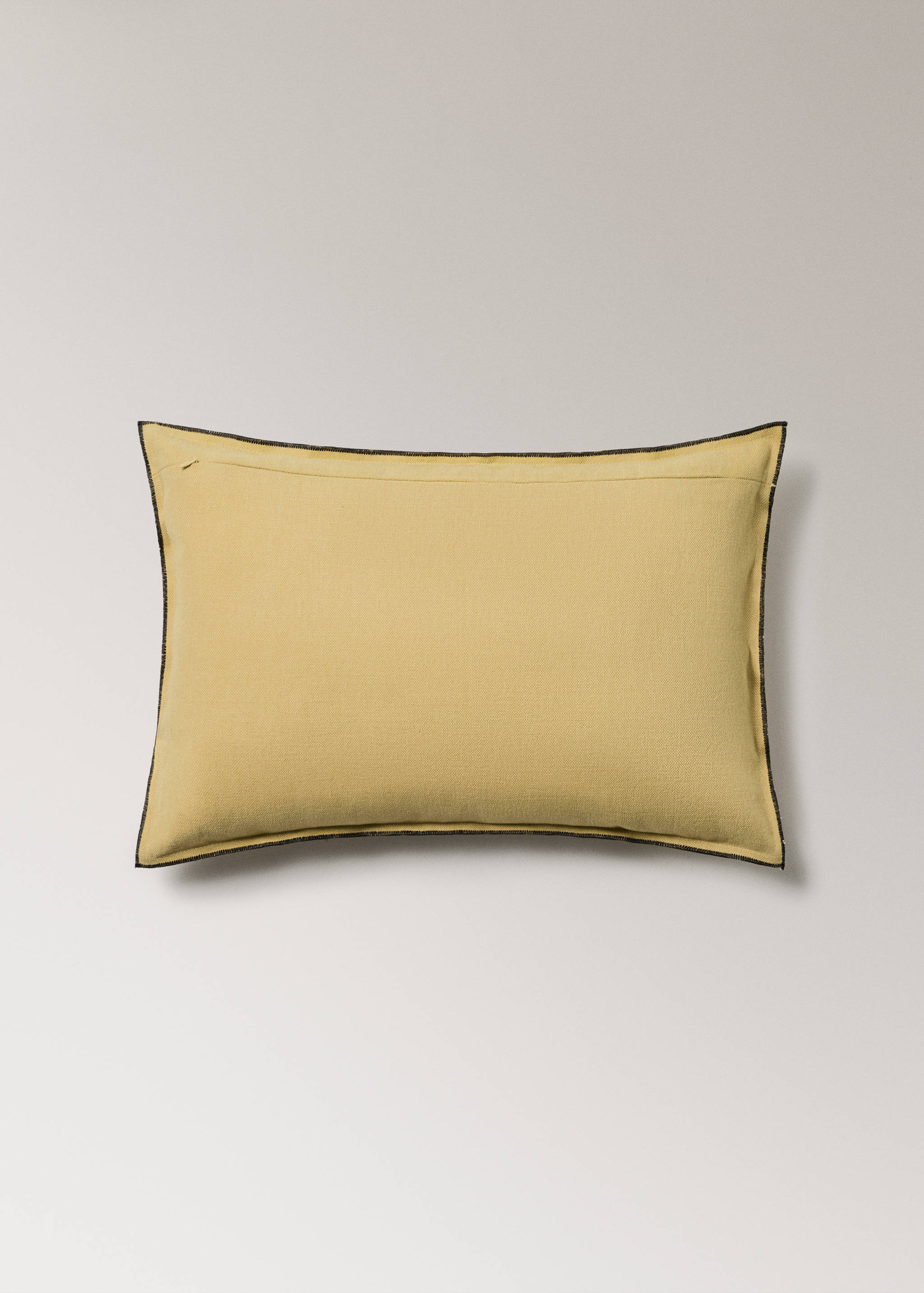 Linen cotton cushion cover with overlock tab 40x60 cm - Details of the article 4