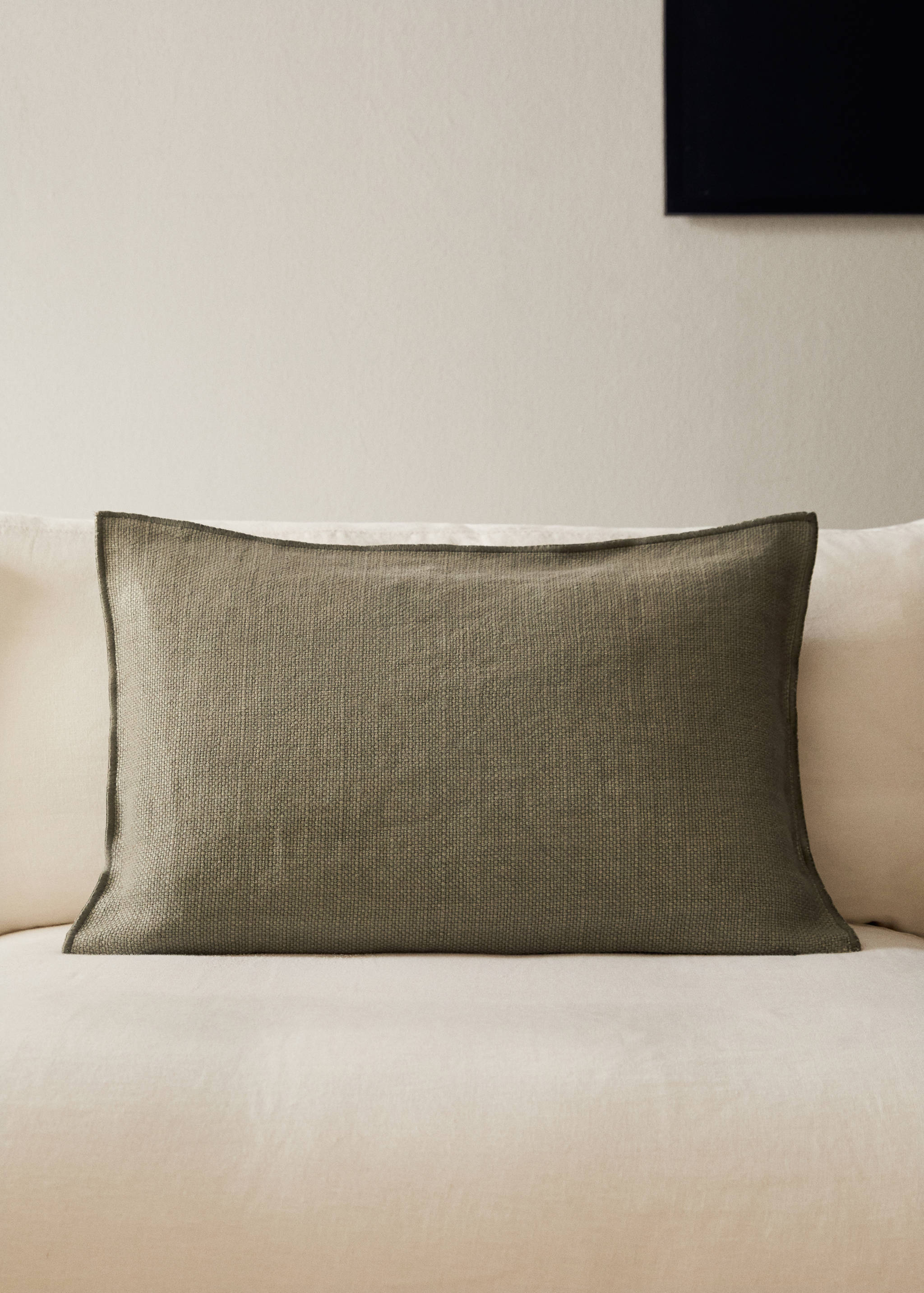 Linen cushion cover with overlock stitching 40x60 cm - General plane