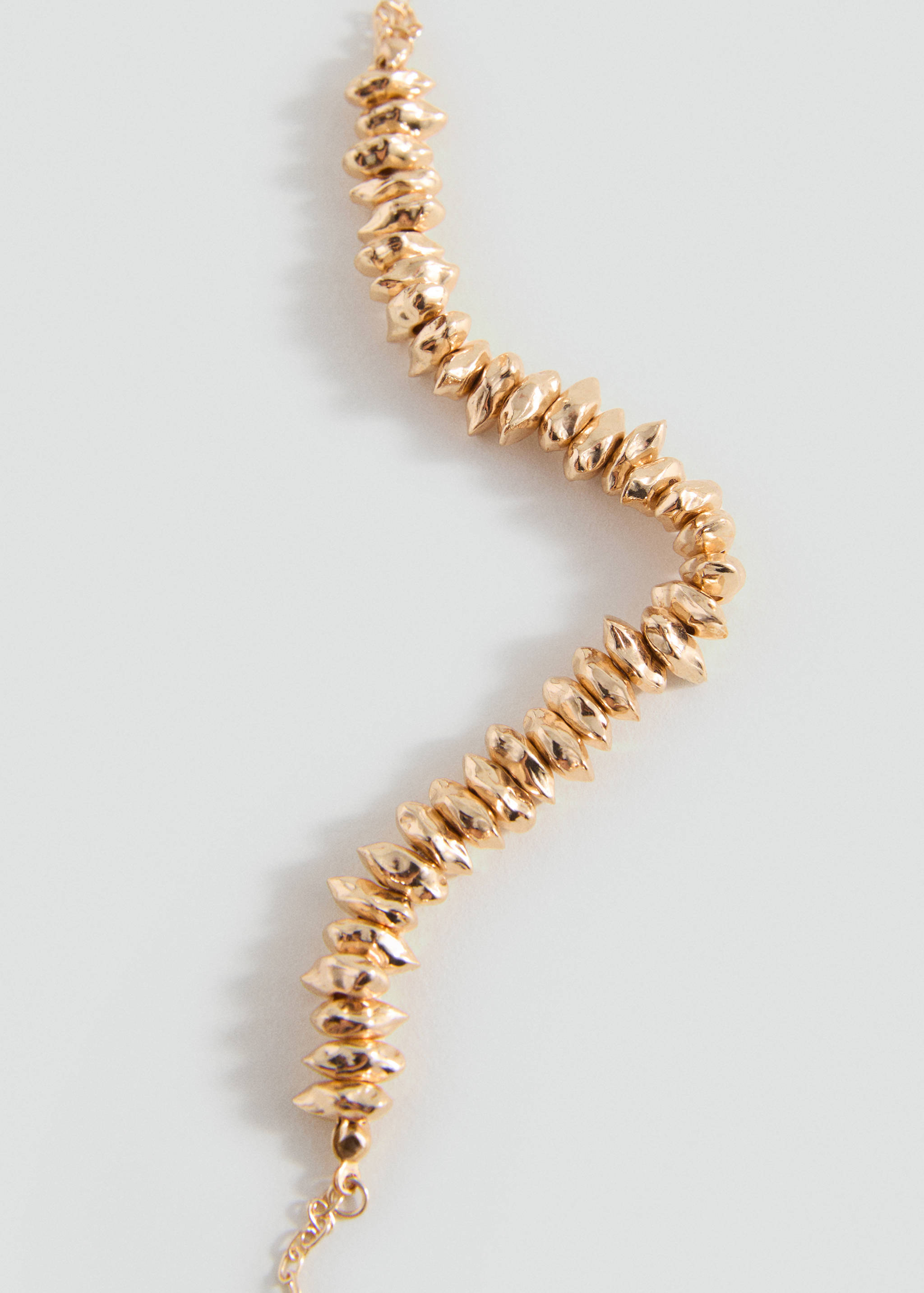 Collier perles - Plan moyen