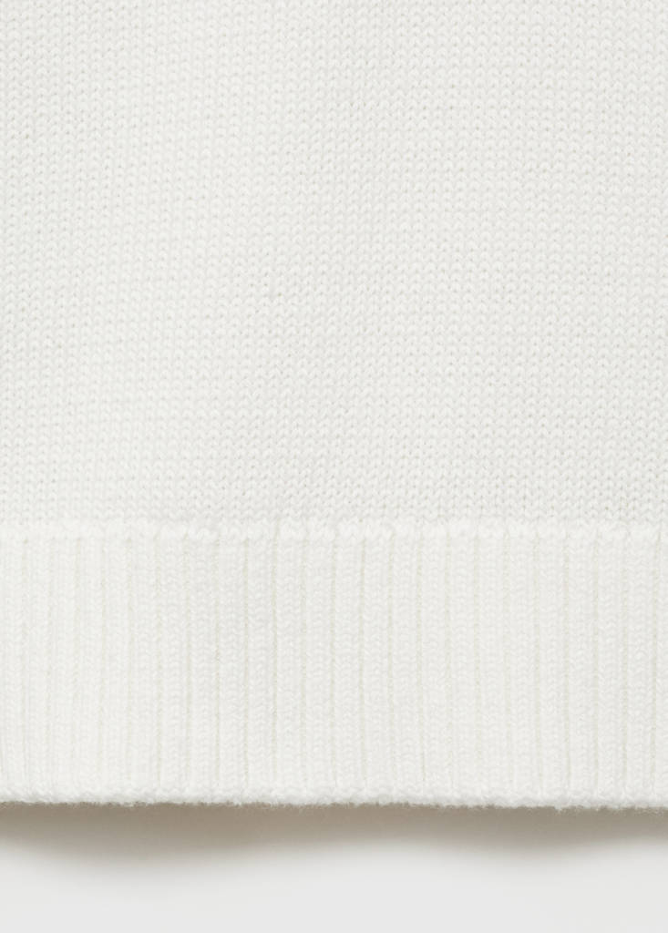 V-neck knit sweater — White