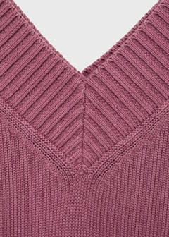 V-neck knit sweater — Cherry 5