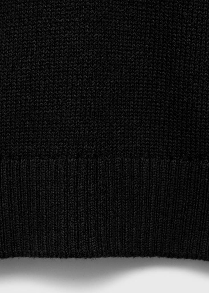 V-neck knit sweater — Black