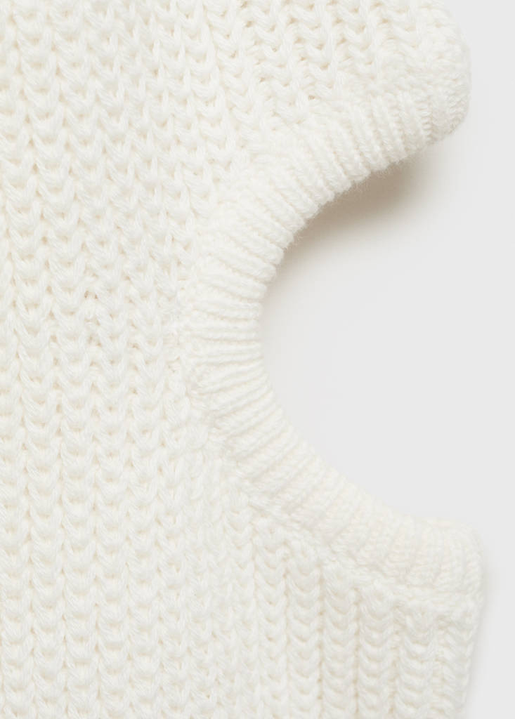 Knitted sweater with openings — White