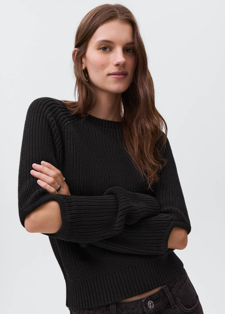 Knitted sweater with openings — Black