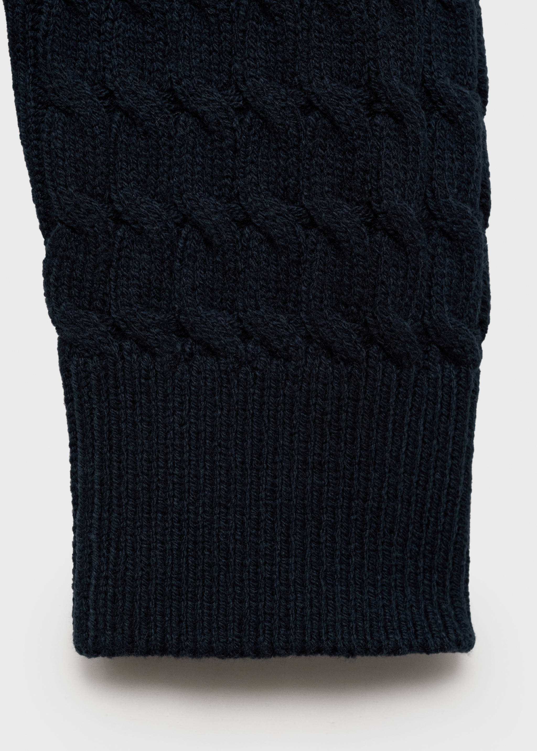 Braided knitted sweater - Details of the article 8