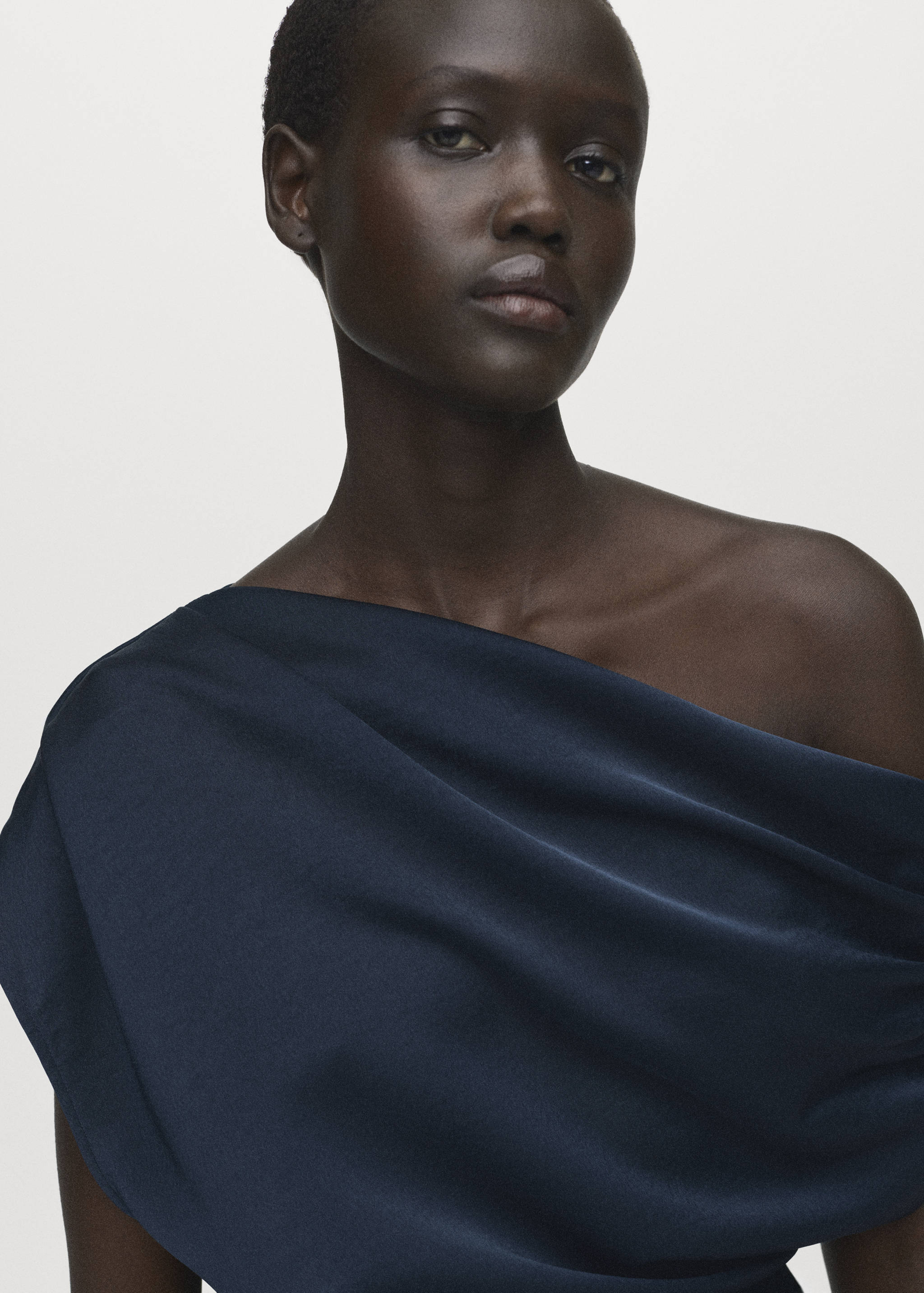 Asymmetrical satin dress - Details of the article 1