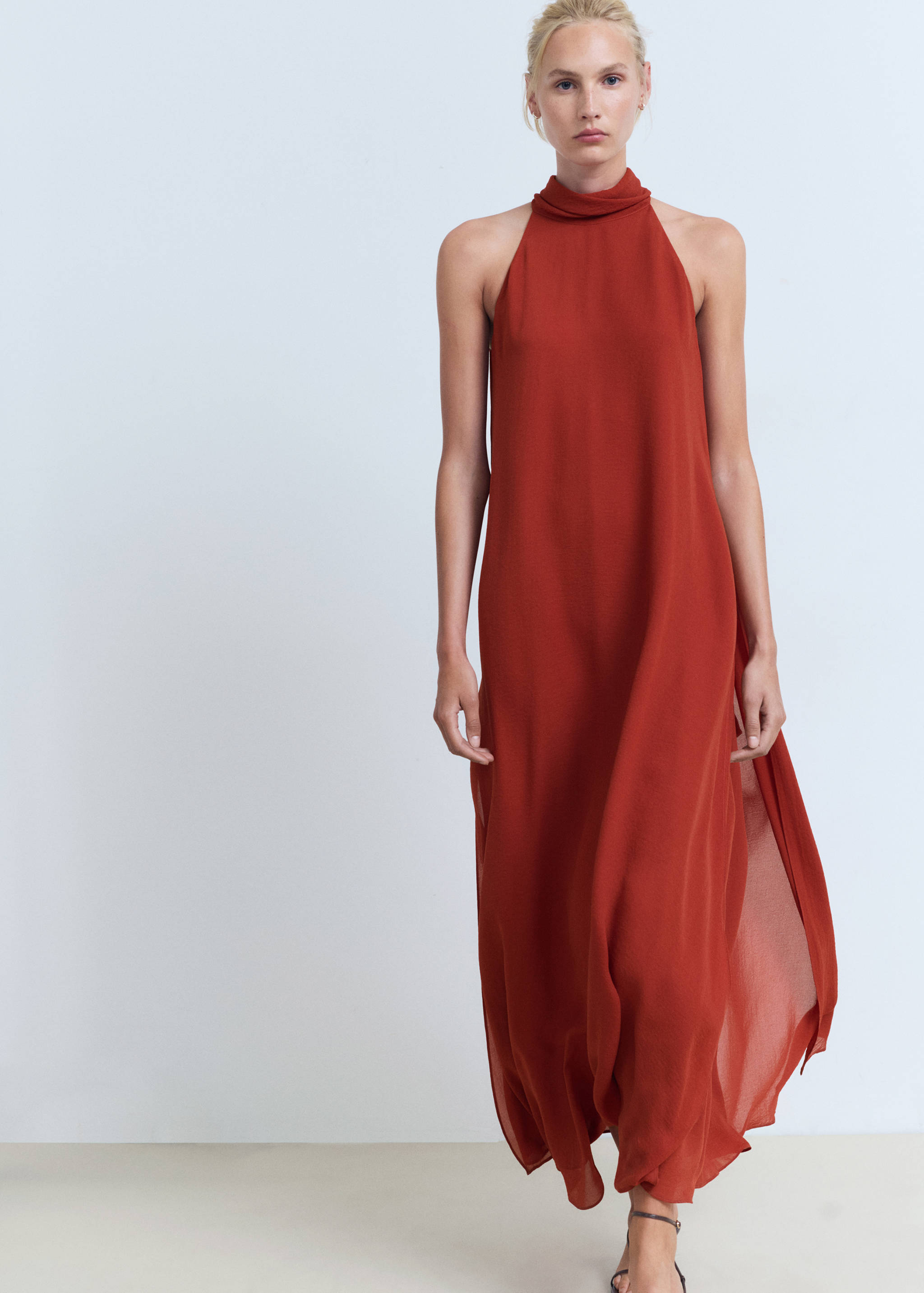 Long dress with bow neck - Details of the article 2