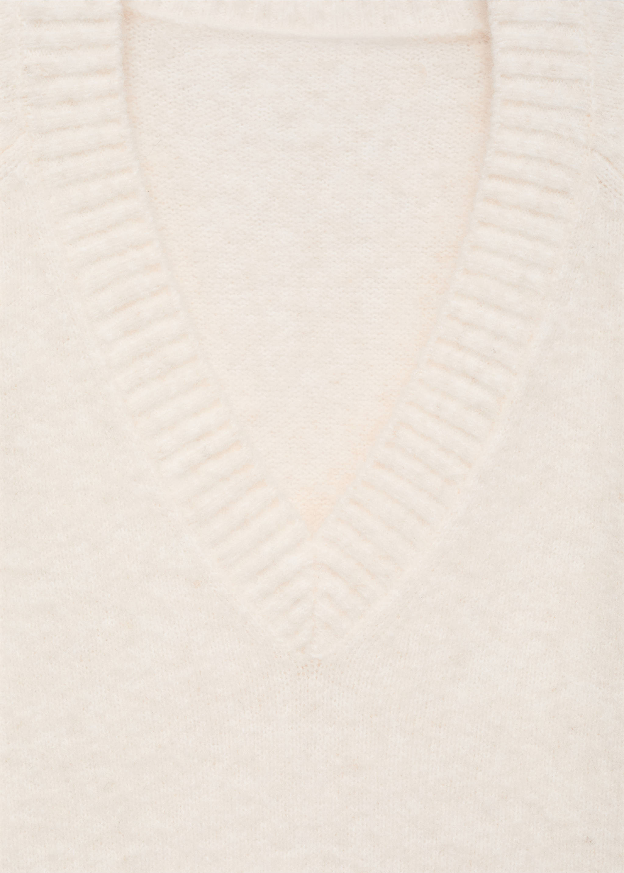 V-neck knit sweater - Details of the article 8, Ivory White. Ref: 17004103-00.
