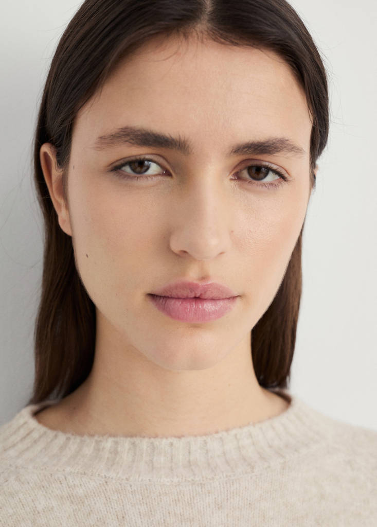 Round-neck knitted sweater — Beige