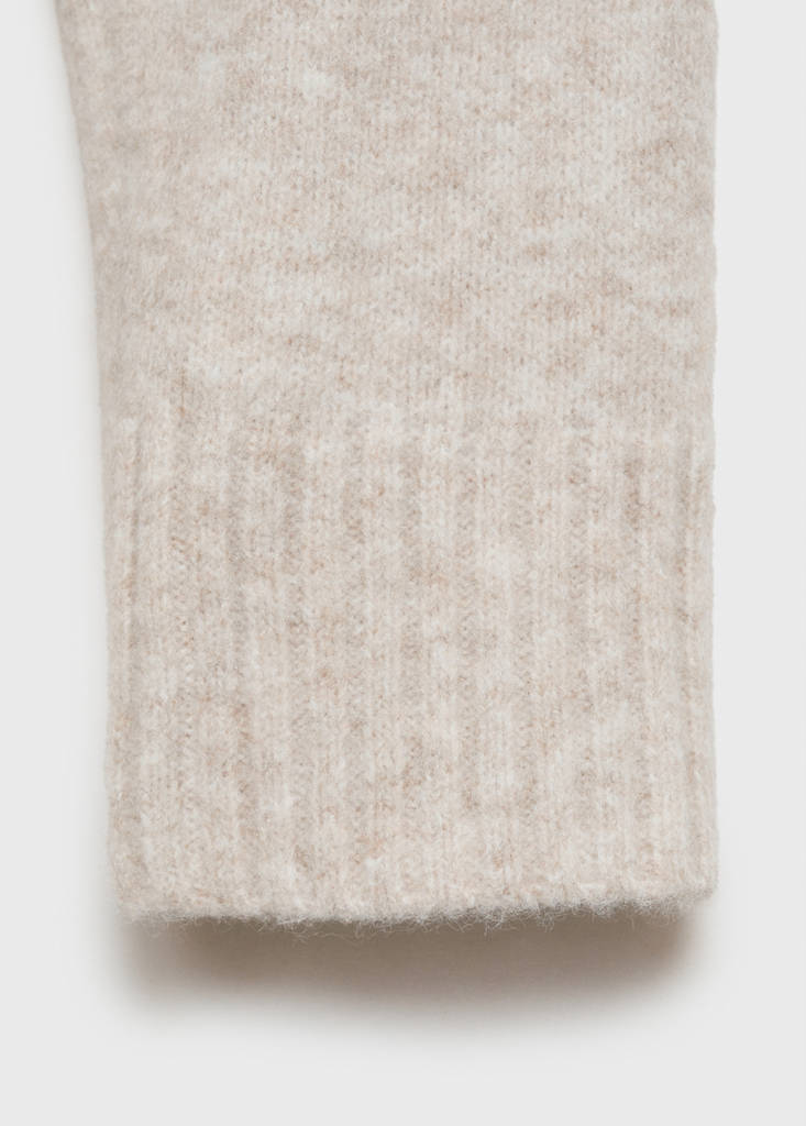 Round-neck knitted sweater — Beige