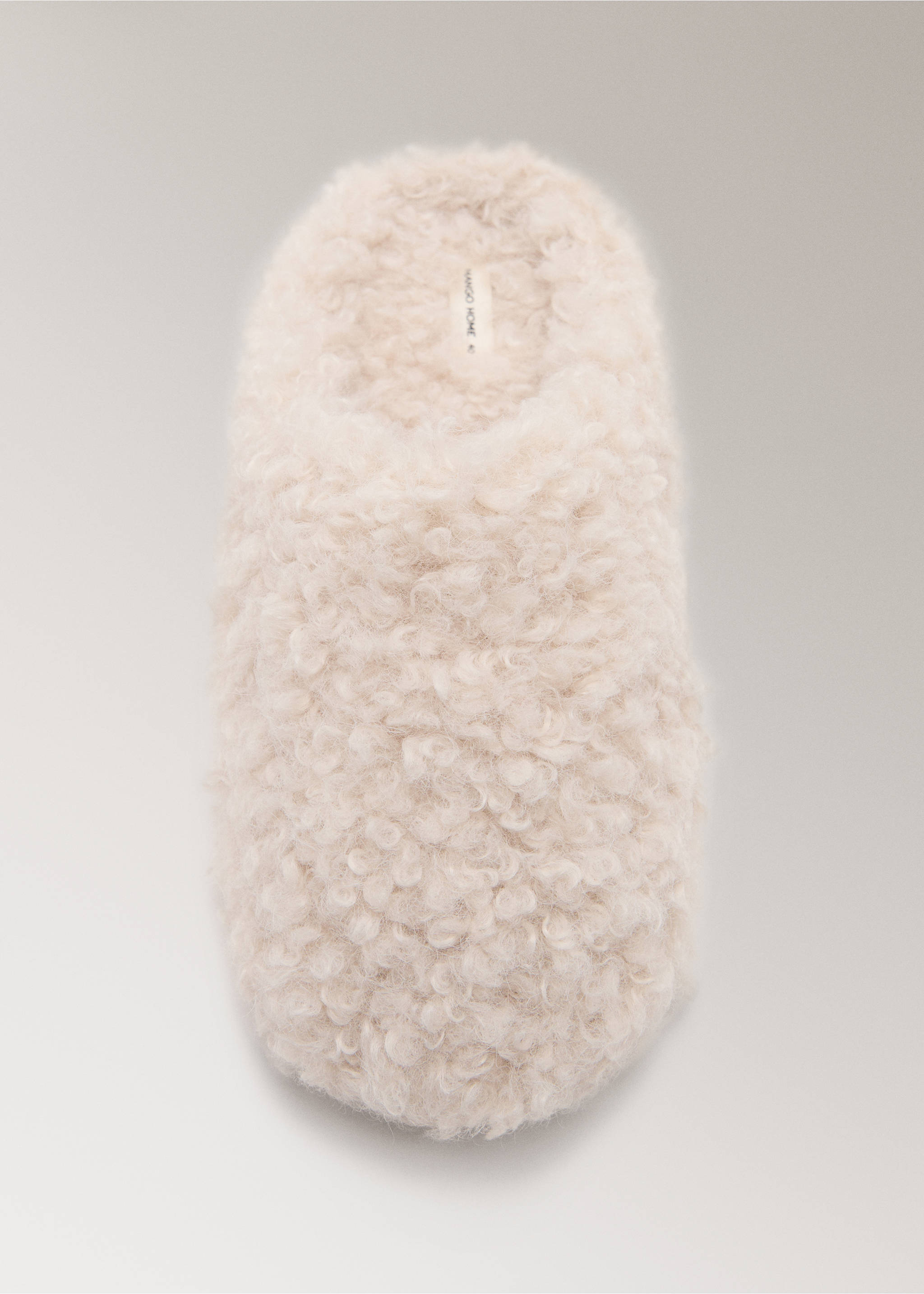 Shearling-effect trainers - Details of the article 2, Ivory White. Ref: 17004114-00.
