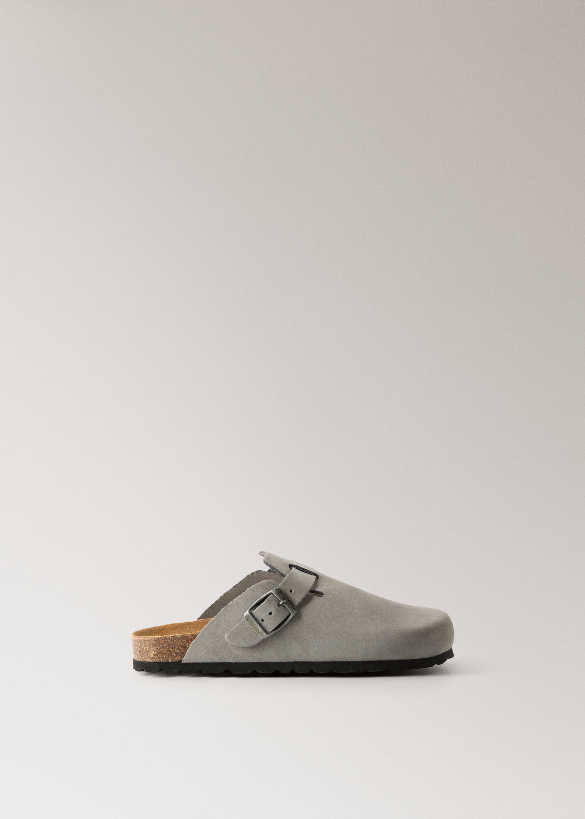 Leather clog shoes - Article without model