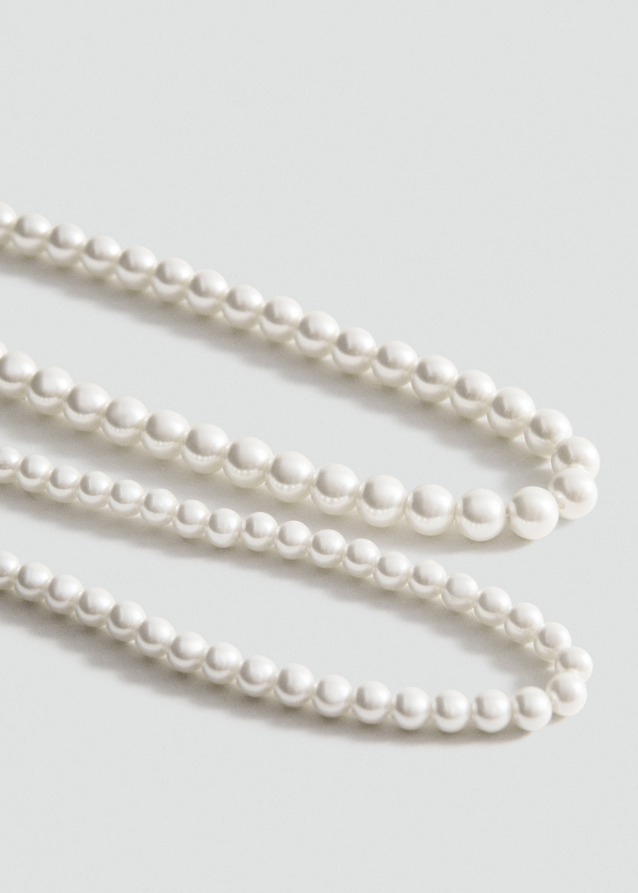 Collier double perle verre - Plan moyen