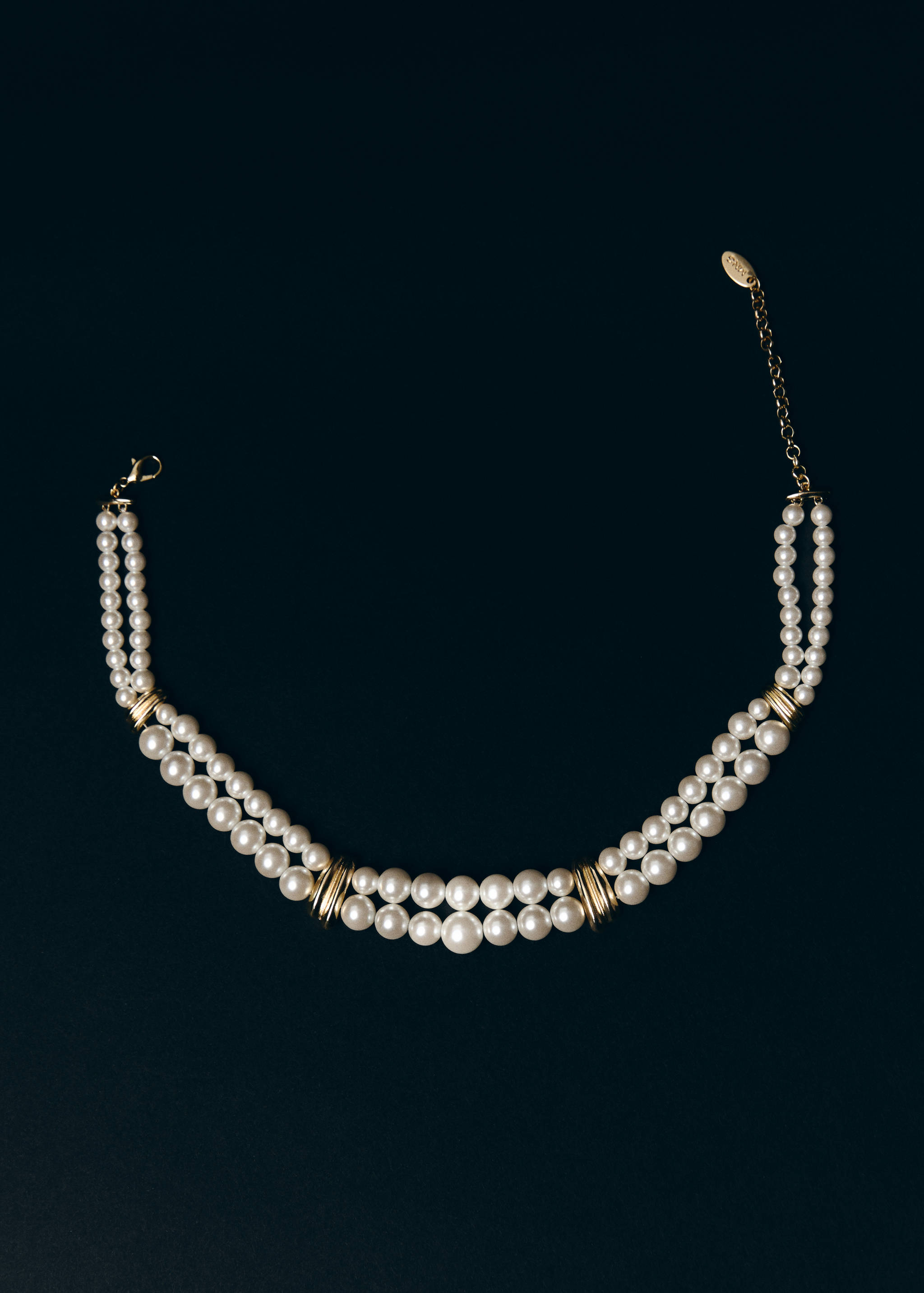 Pearl and crystal choker - General plane