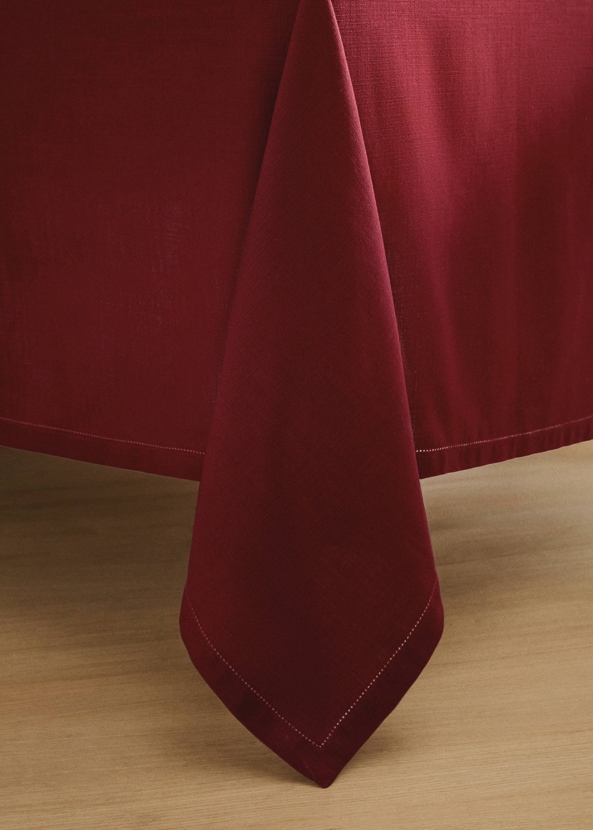 Cotton vanilla tablecloth for 6 to 8 diners - Details of the article 8