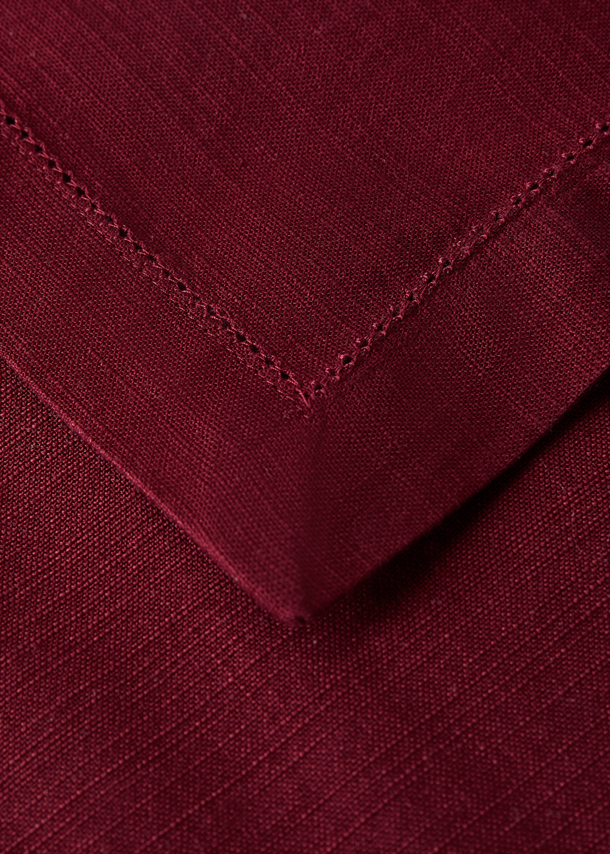 Cotton hemstitched tablecloth for 8 to 10 diners - Details of the article 1