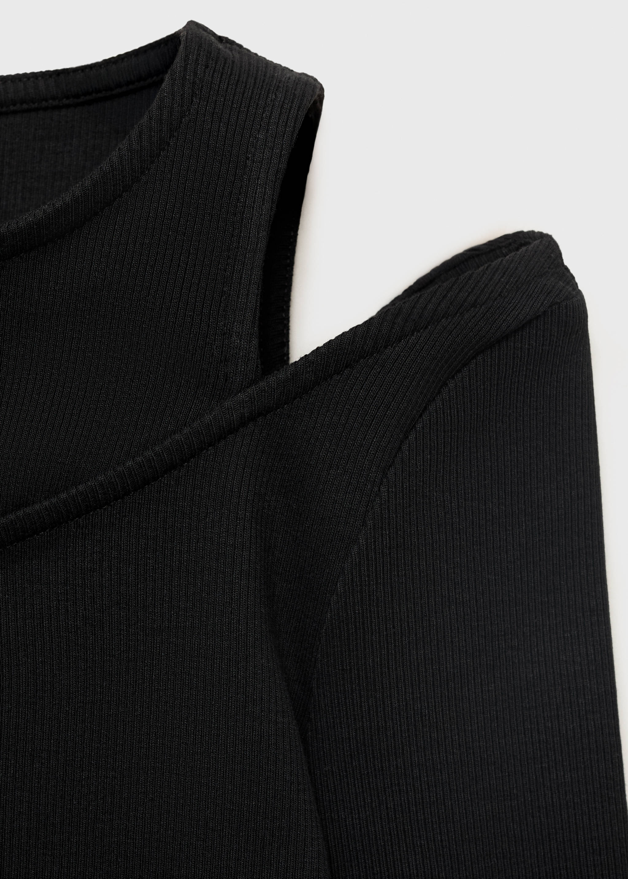 T-shirt maille côtelée à découpe - Détail de l'article 0