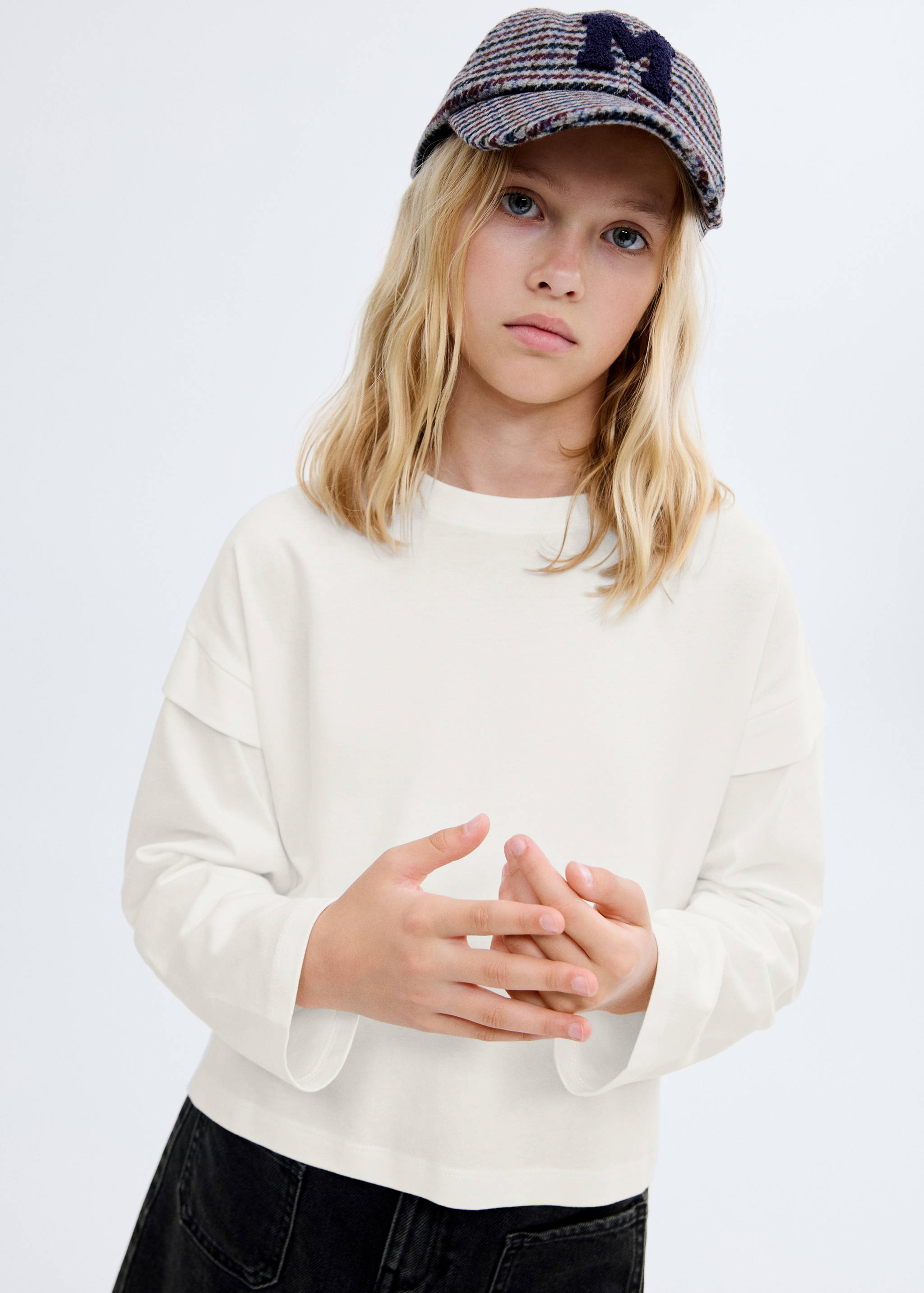 T-shirt détail manches - Plan moyen