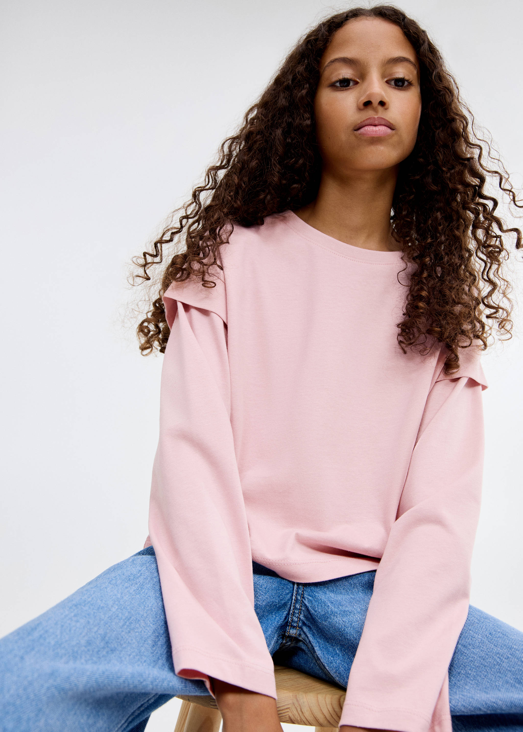 T-shirt détail manches - Plan moyen