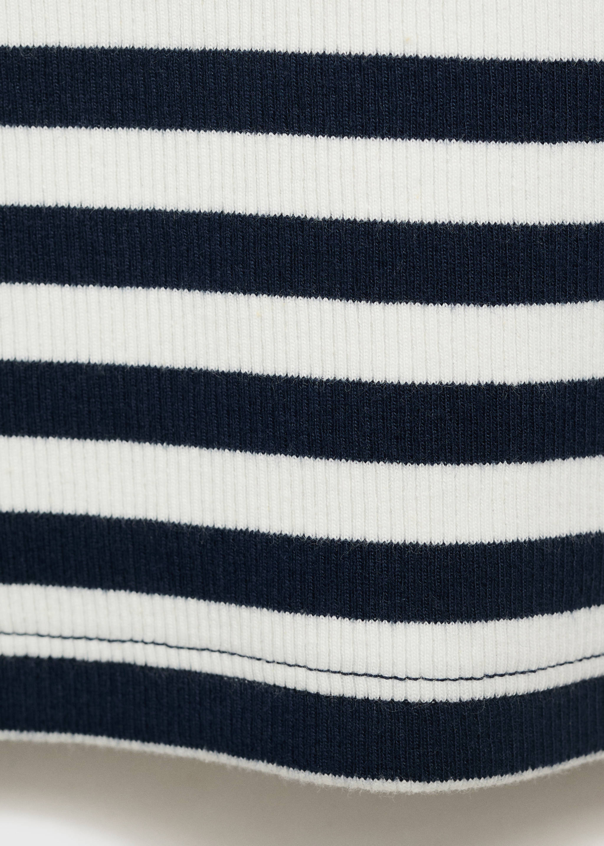 Basic striped t-shirt - Details of the article 0