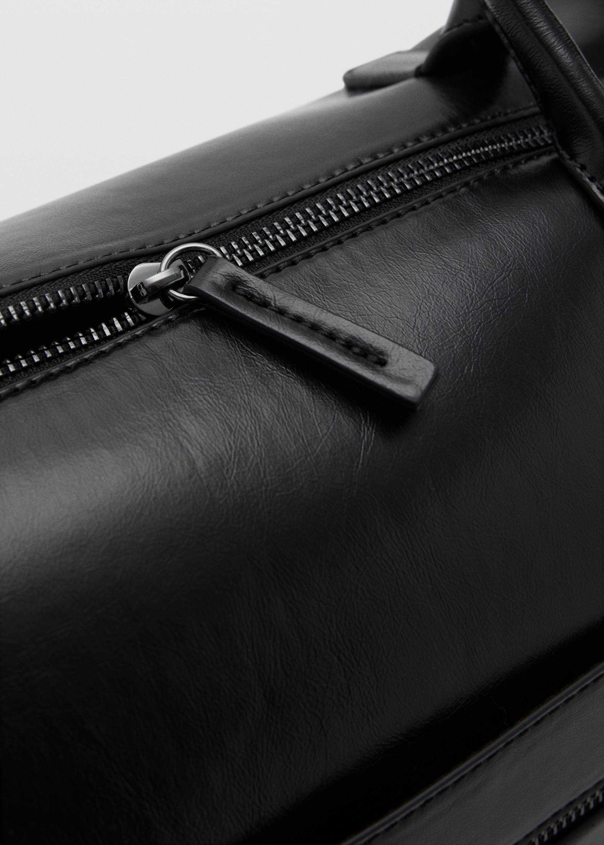 Carteira com estrutura tamanho grande - Pormenor do artigo 3