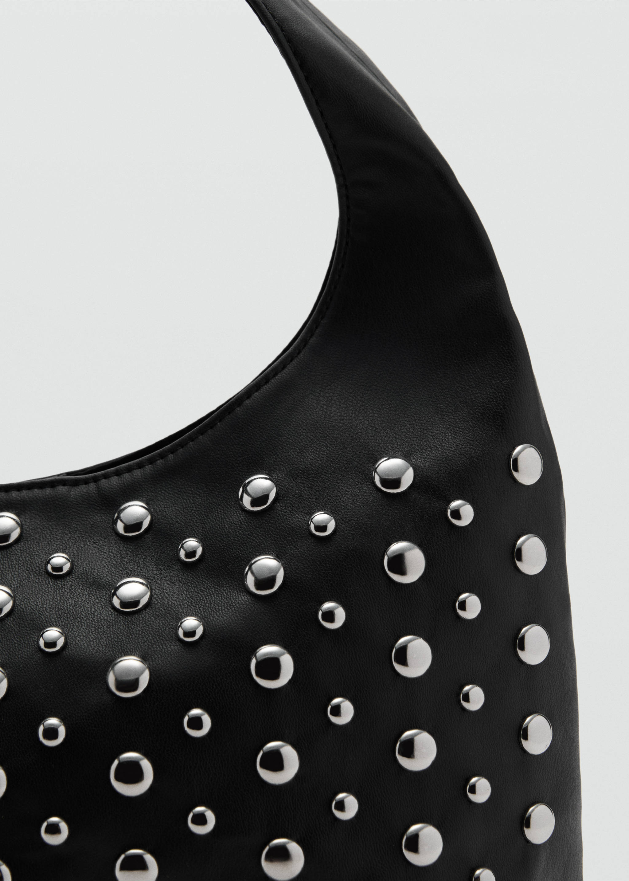 Studded bucket bag - Details of the article 1, Black. Ref: 17004443-00.