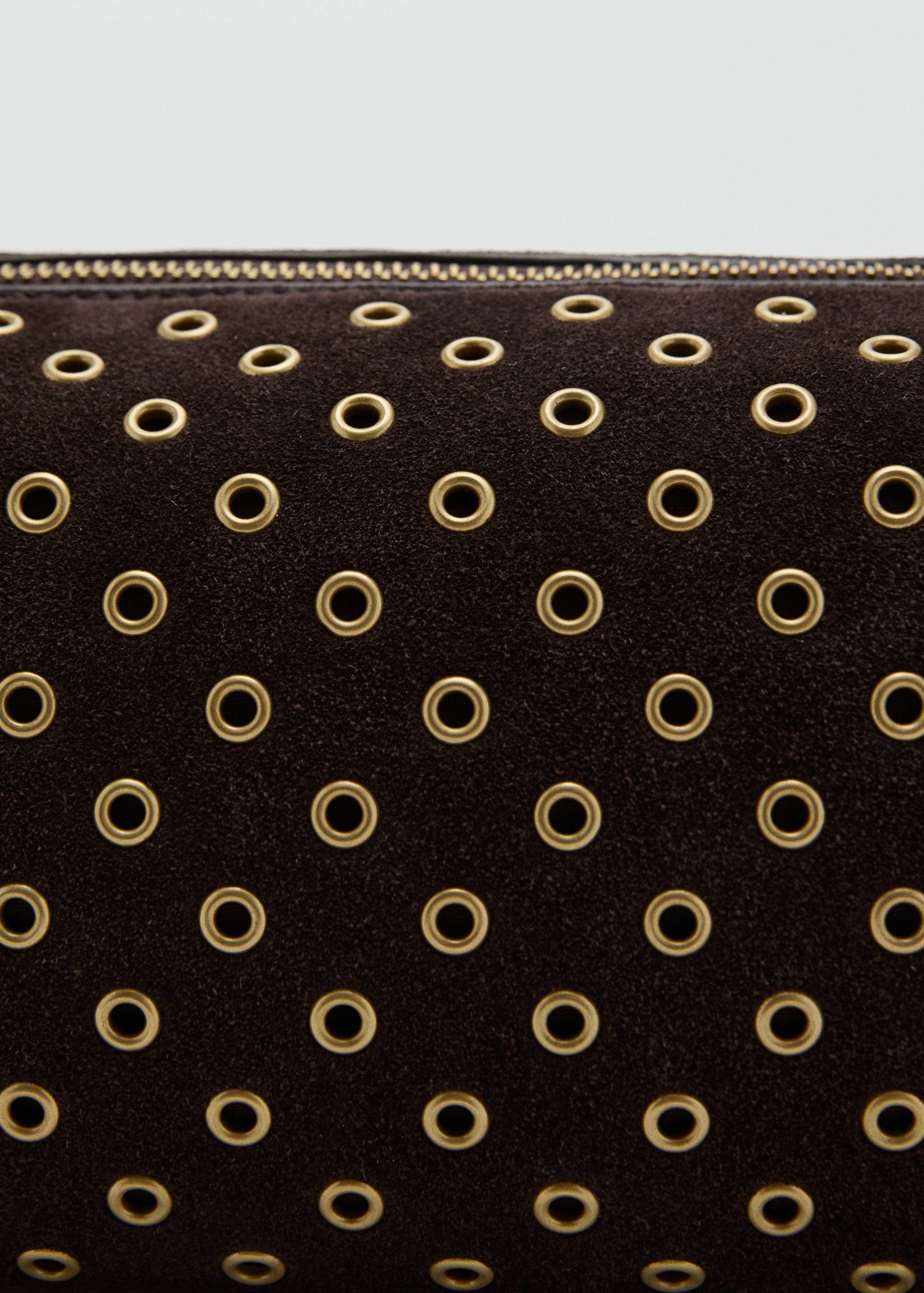 Suede shoulder bag with eyelets - Details of the article 2