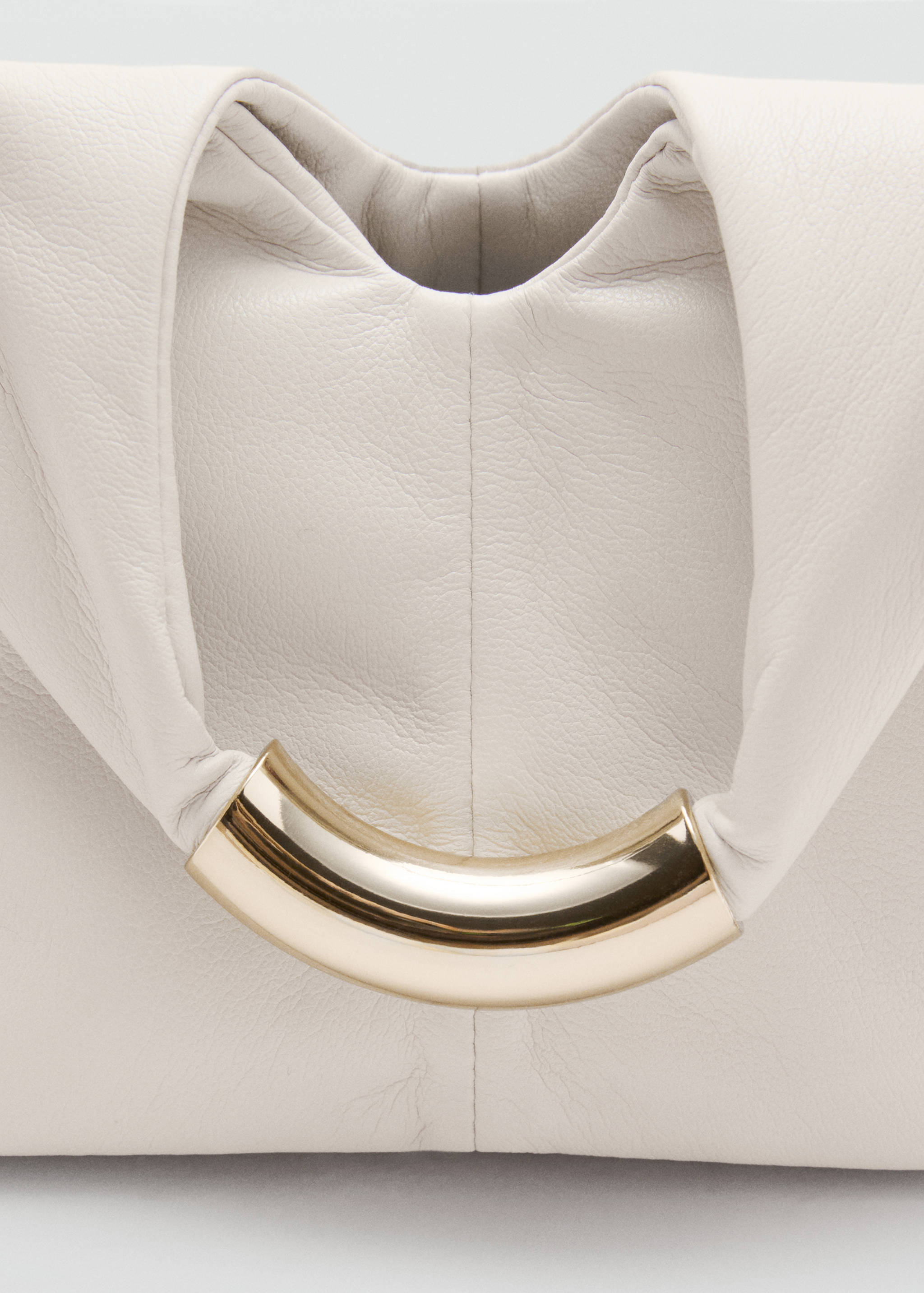 Handbag with metal handle - Details of the article 2