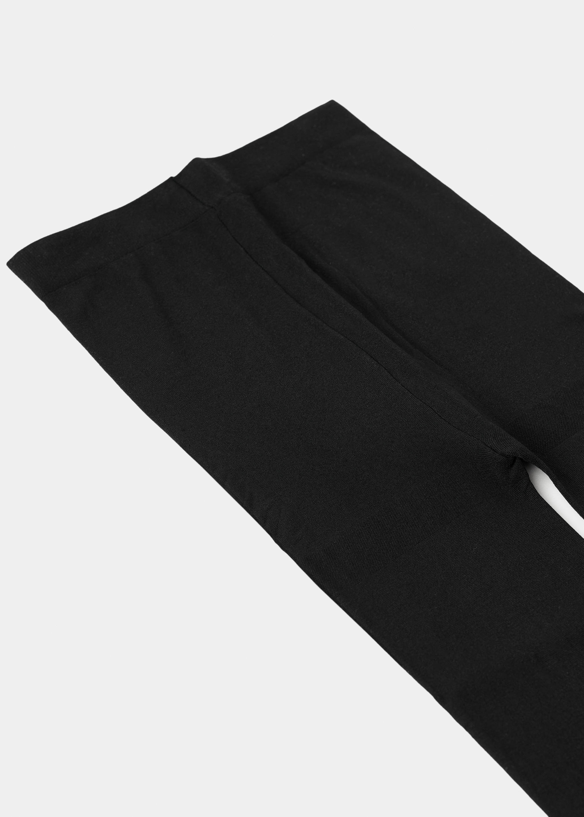 جوارب ضيقة أساسية - الجهة الخلفية للمنتج