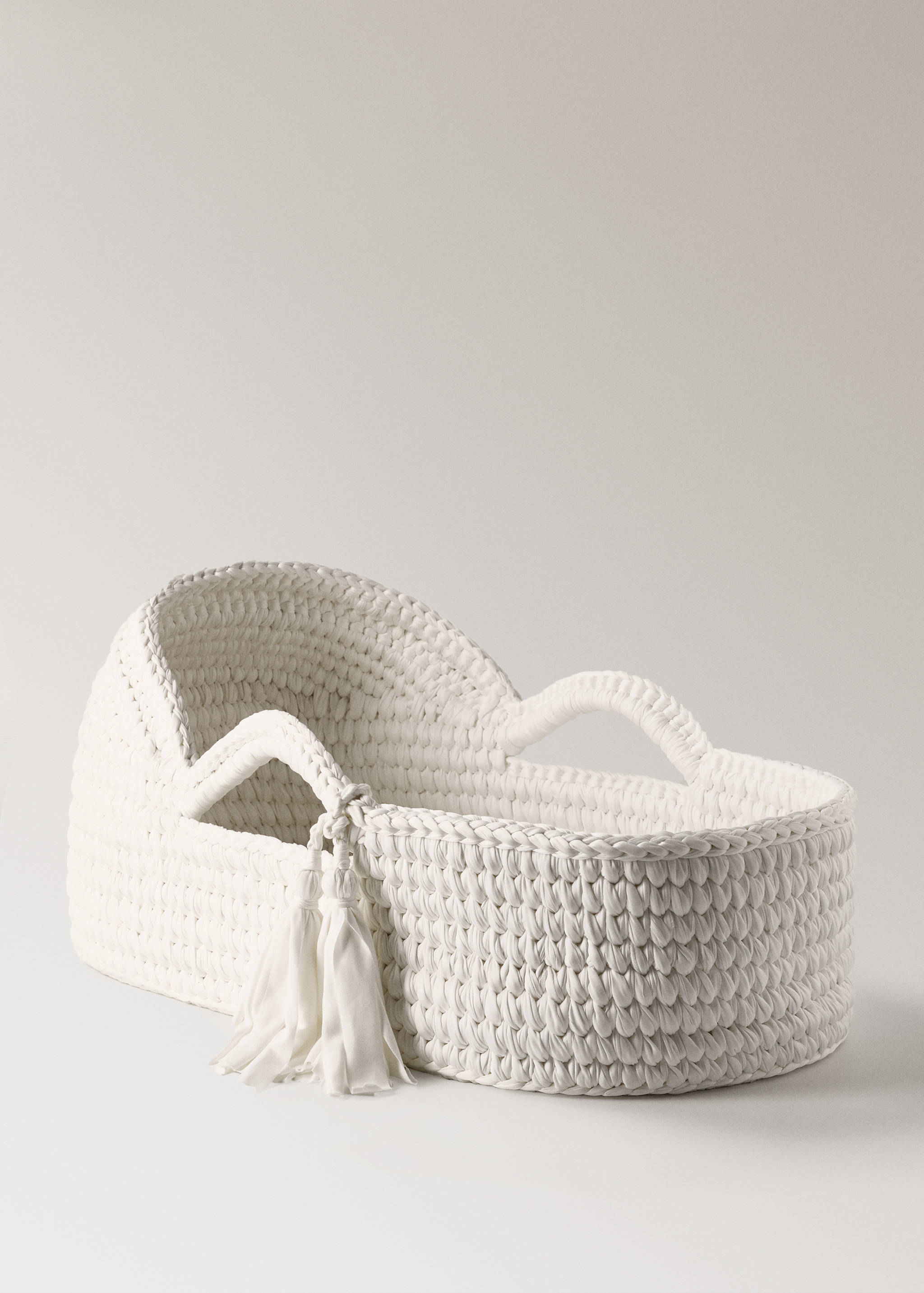 Crochet baby Moses basket - Details of the article 1