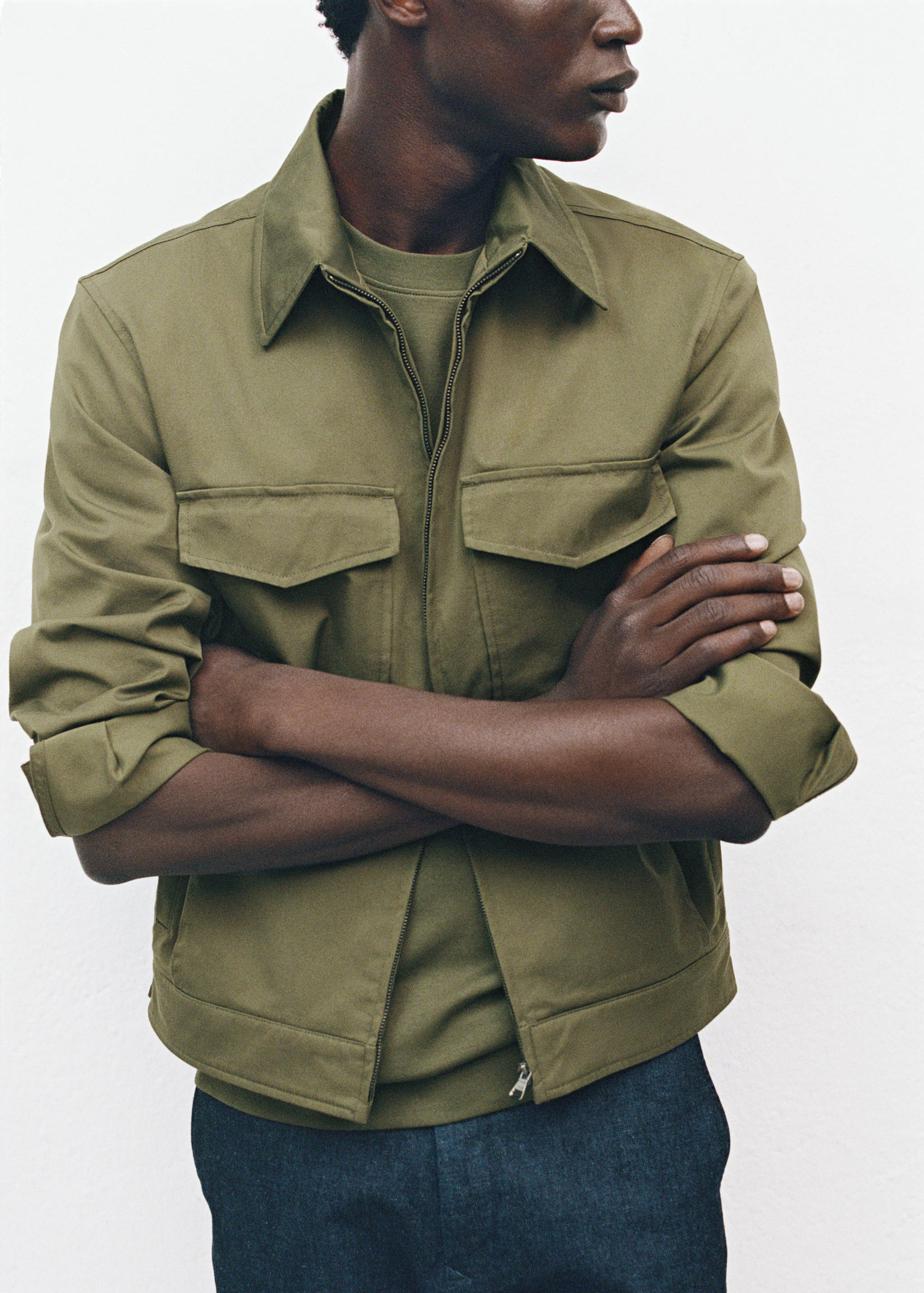 Cotton jacket with pockets - Details of the article 5