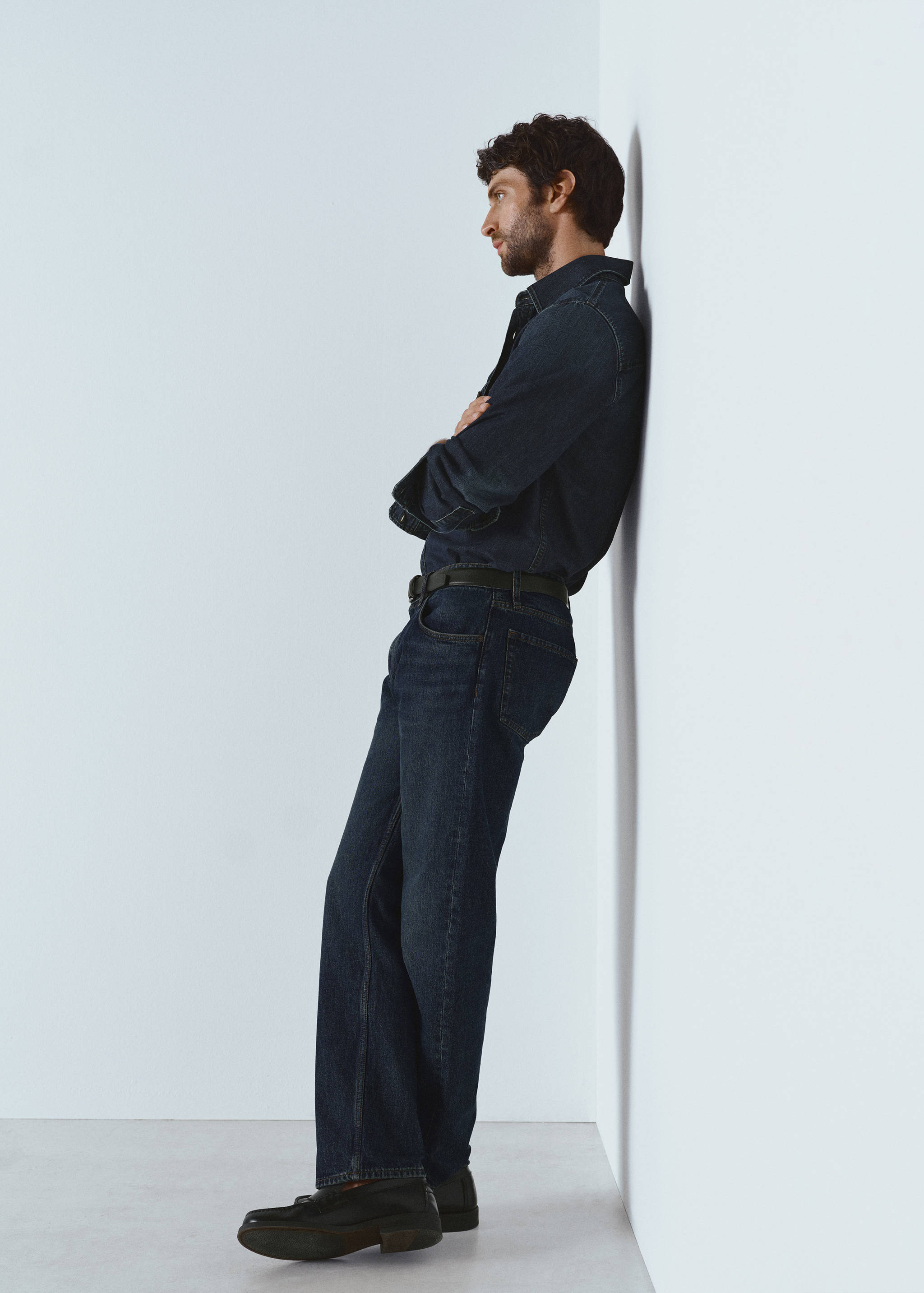 Moby straight-fit dark-wash jeans - Details of the article 5