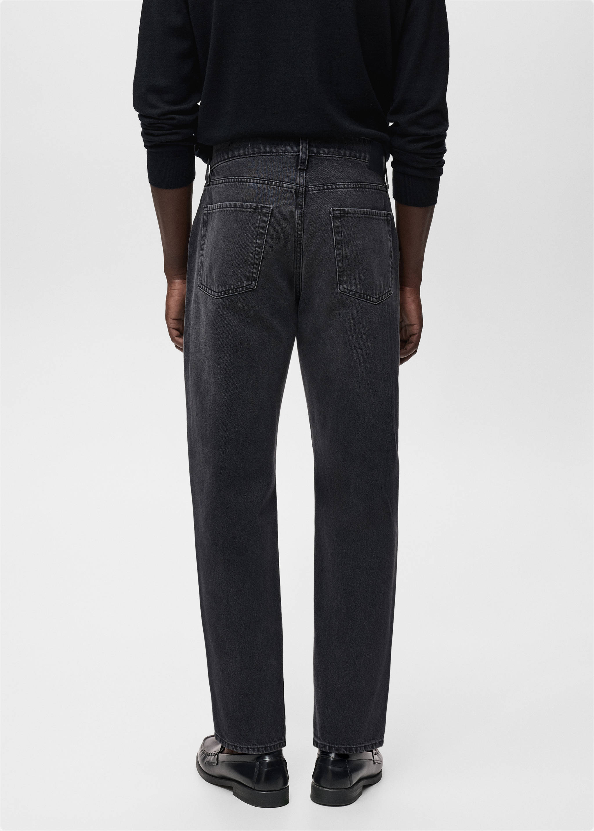 Straight Fit-Jeans Moby mit dunkler Waschung - Rückseite des Artikels