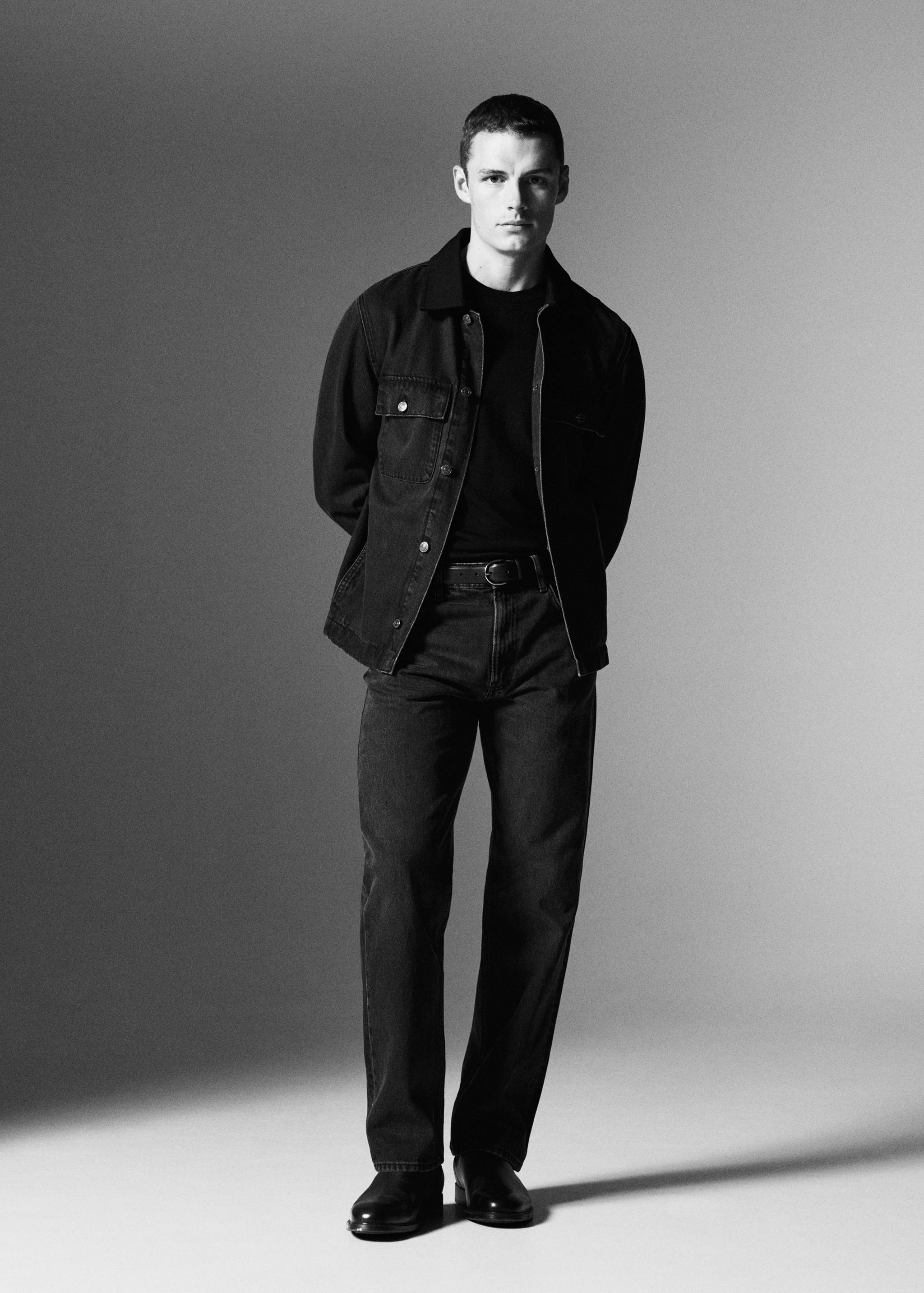 Straight Fit-Jeans Moby mit dunkler Waschung - Detail des Artikels 5