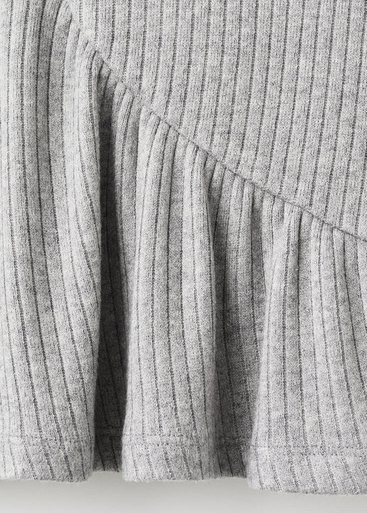 Ribbed top with ruffles — Medium Heather Grey