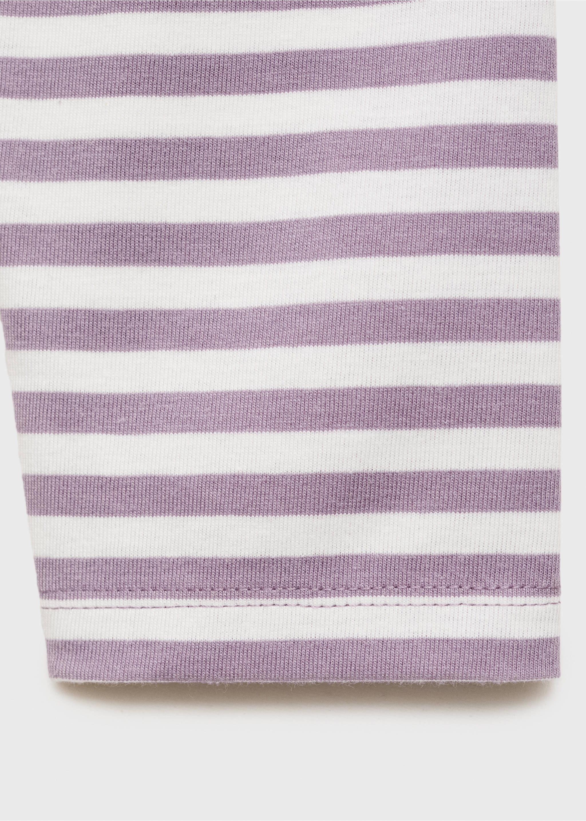 T-shirt essentiel rayé - Détail de l'article 0, Violet clair/pastel. Ref: 17005177-00.