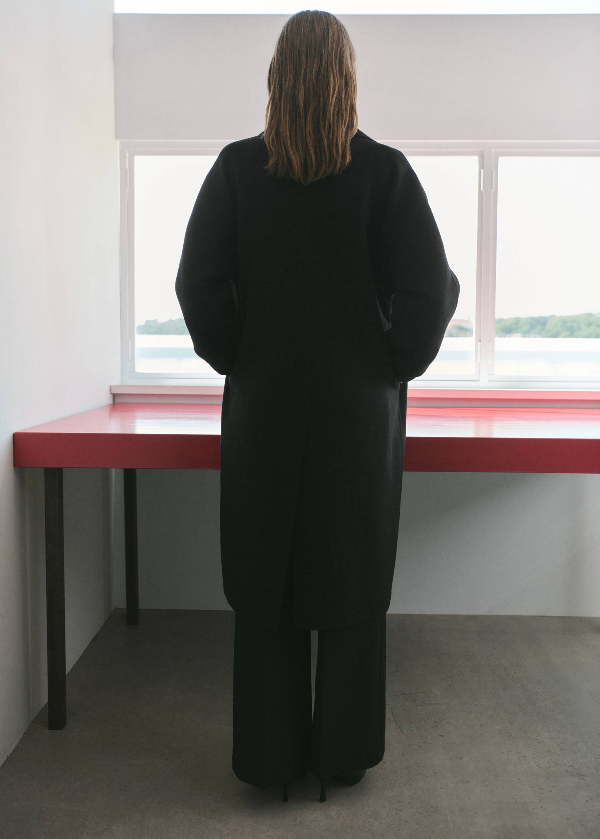 Handmade oversized wool coat - Reverse of the article