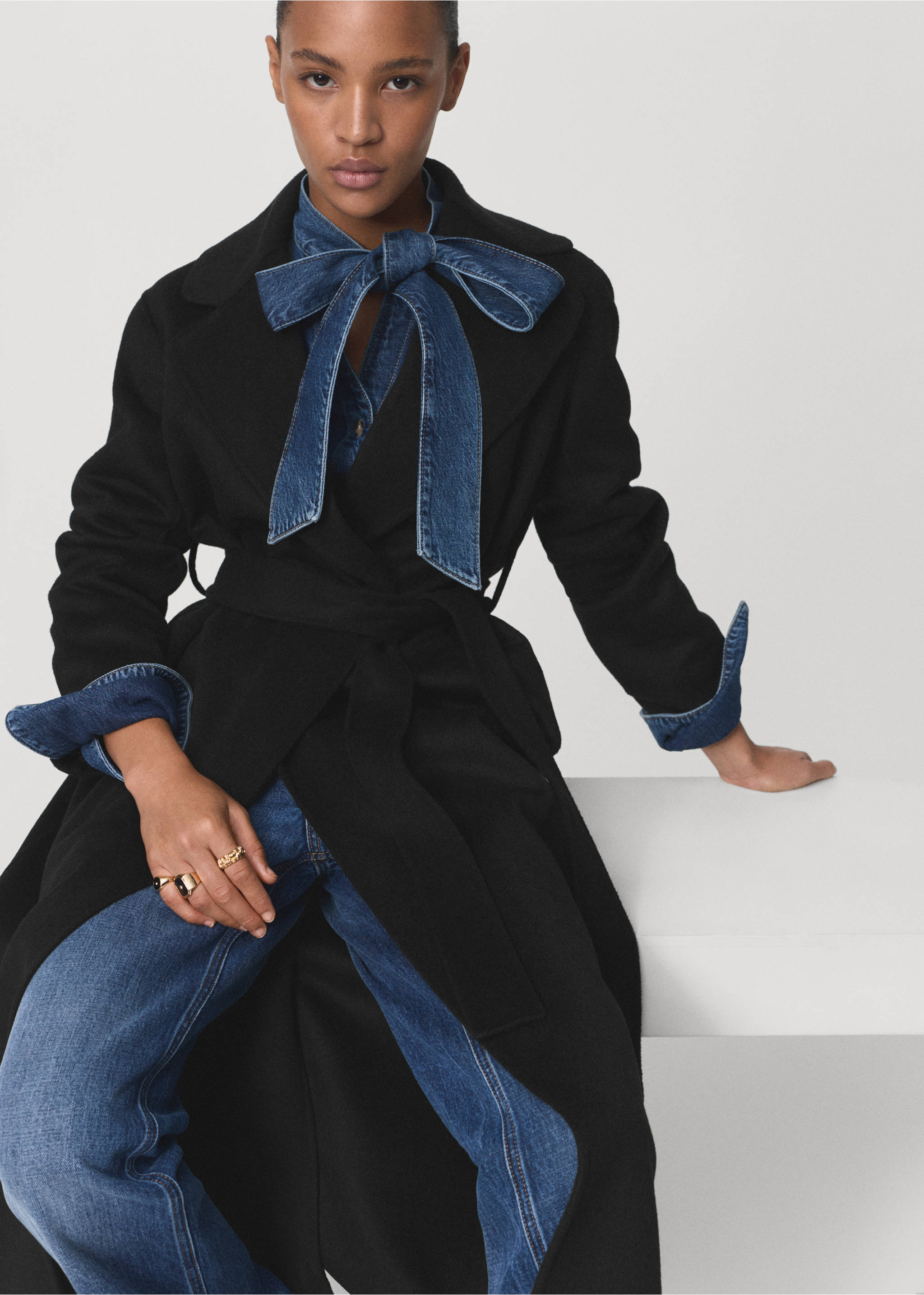 Handmade wool coat with belt - Details of the article 6, Black. Ref: 17005798-00.