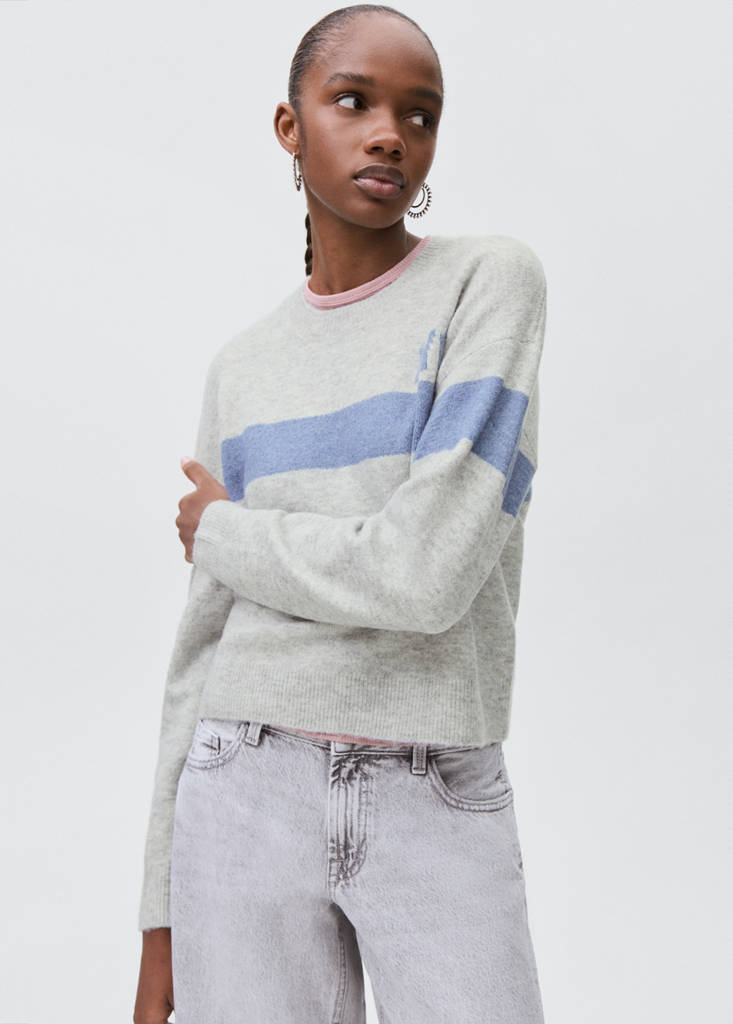 Knit embroidered sweater — Medium Heather Grey