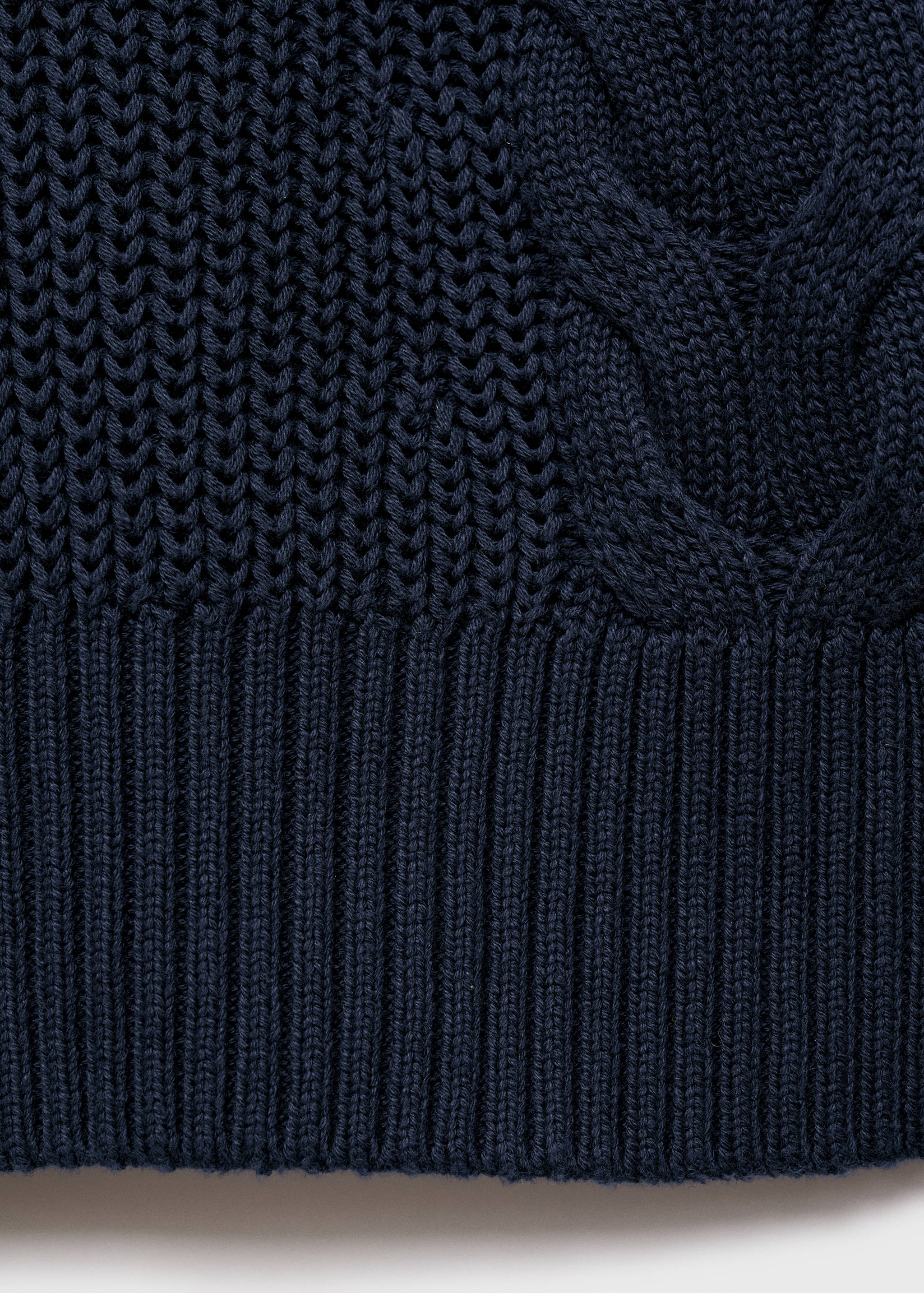 Braided knitted sweater - Details of the article 0