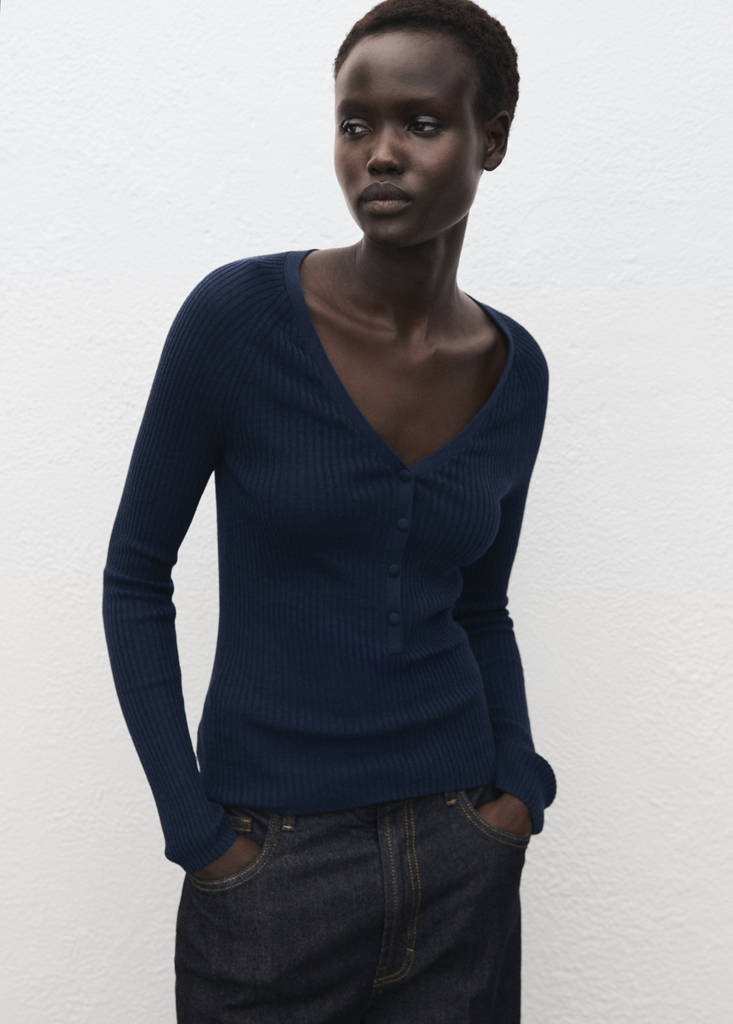 V-neck ribbed knit sweater — Dark Navy